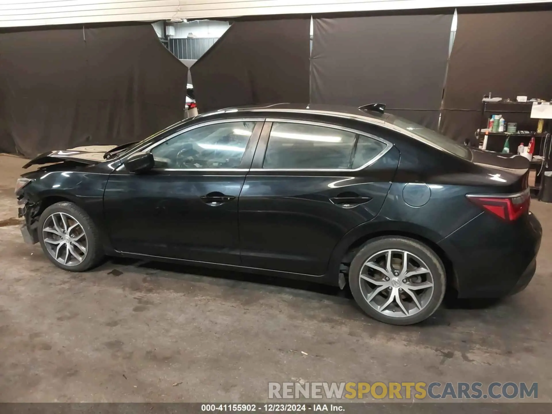 13 Фотография поврежденного автомобиля 19UDE2F73KA008322 ACURA ILX 2019