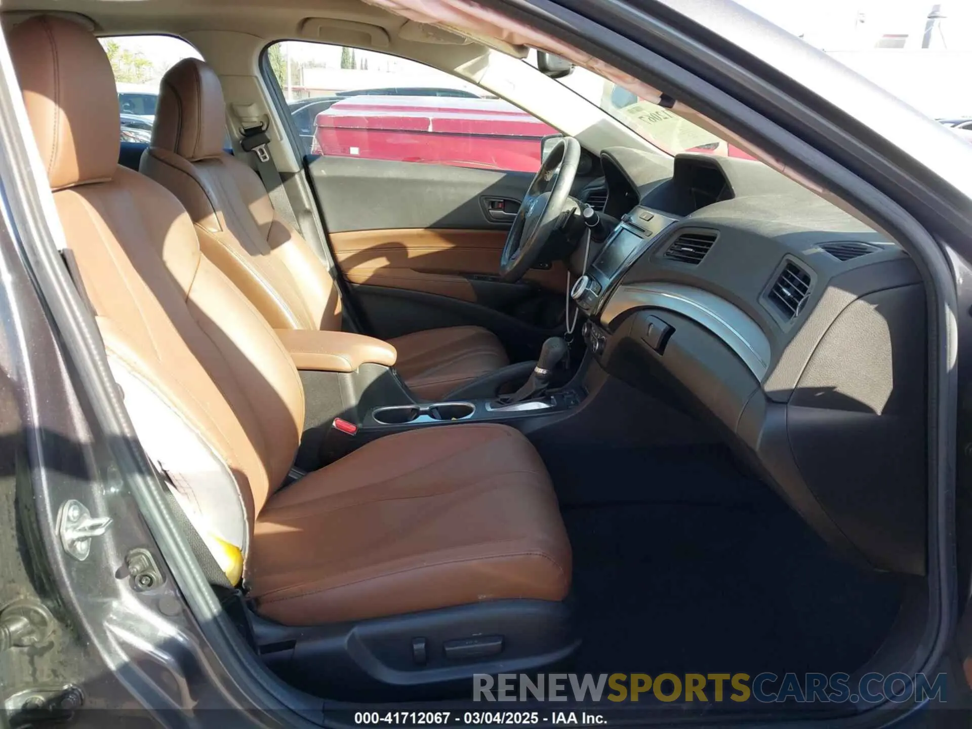 4 Photograph of a damaged car 19UDE2F74KA009785 ACURA ILX 2019