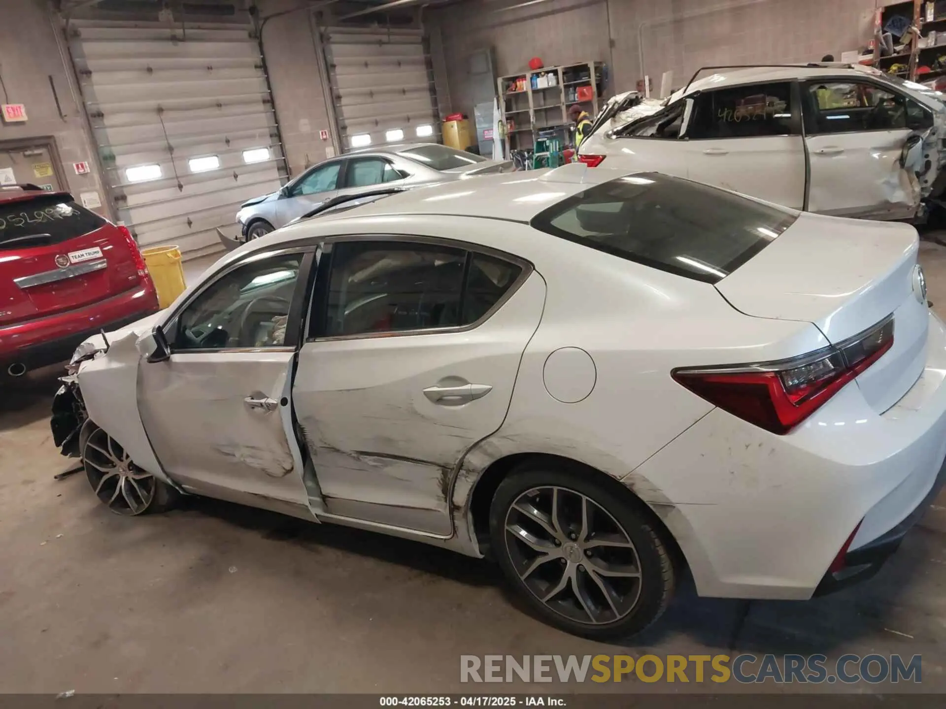 14 Фотография поврежденного автомобиля 19UDE2F76KA007150 ACURA ILX 2019