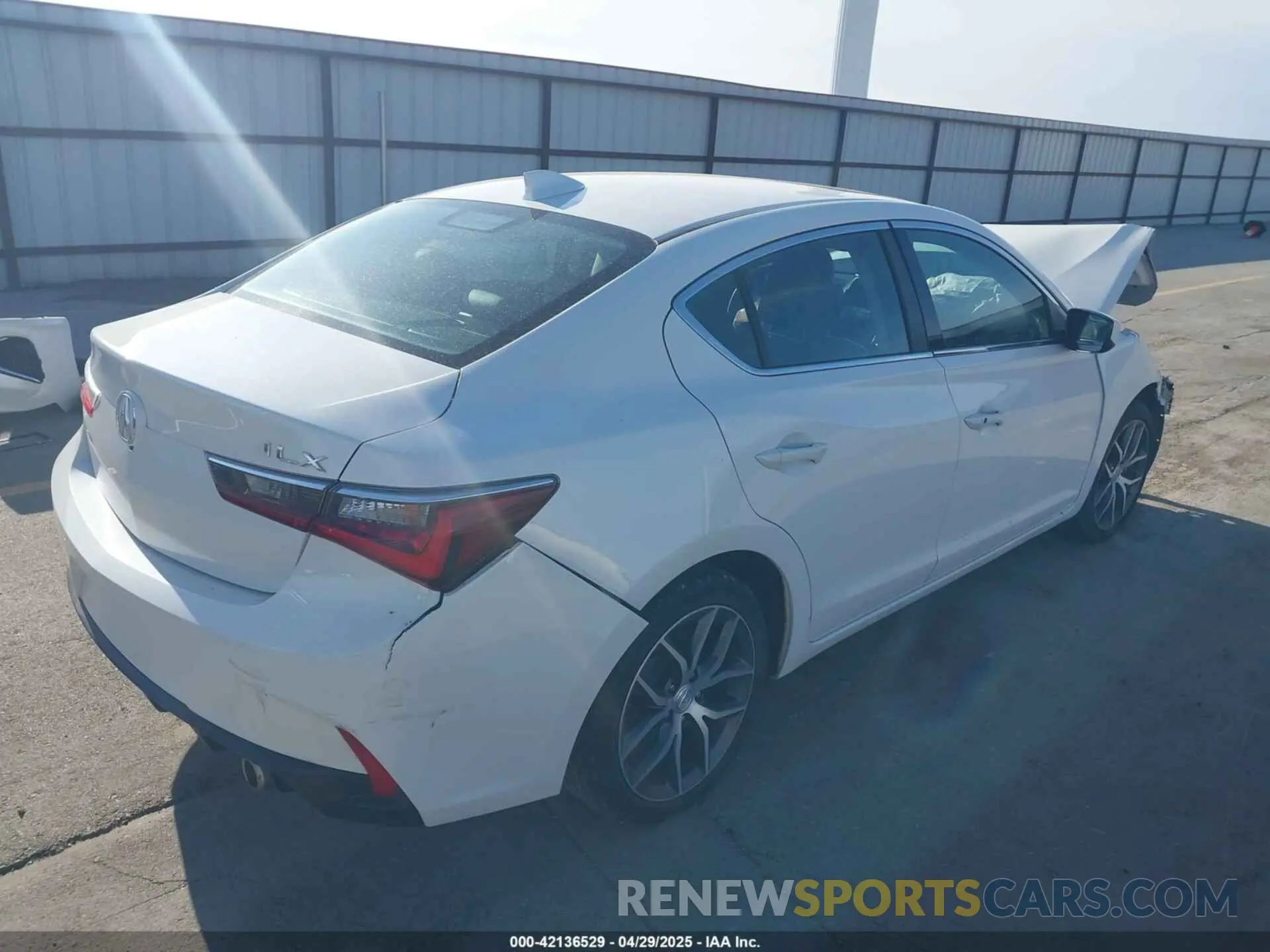 4 Фотография поврежденного автомобиля 19UDE2F76KA007939 ACURA ILX 2019