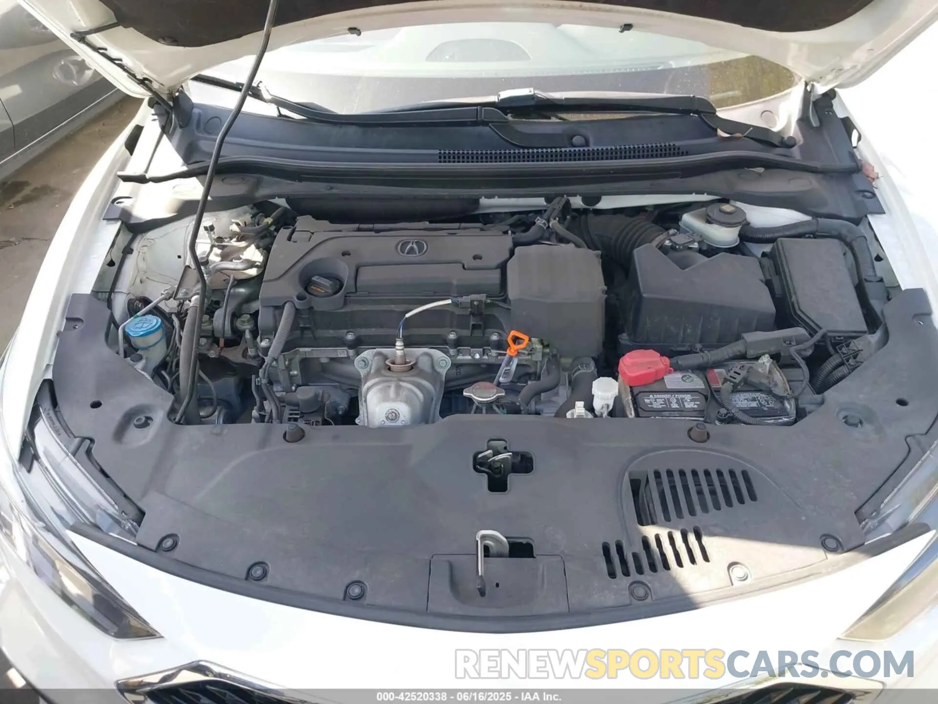 10 Фотография поврежденного автомобиля 19UDE2F78KA004072 ACURA ILX 2019