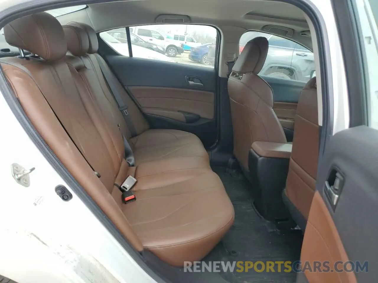 10 Фотография поврежденного автомобиля 19UDE2F79KA008051 ACURA ILX 2019