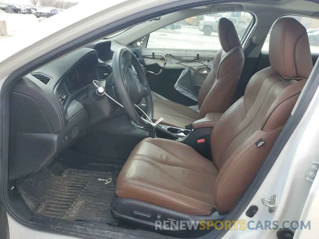7 Фотография поврежденного автомобиля 19UDE2F79KA008051 ACURA ILX 2019