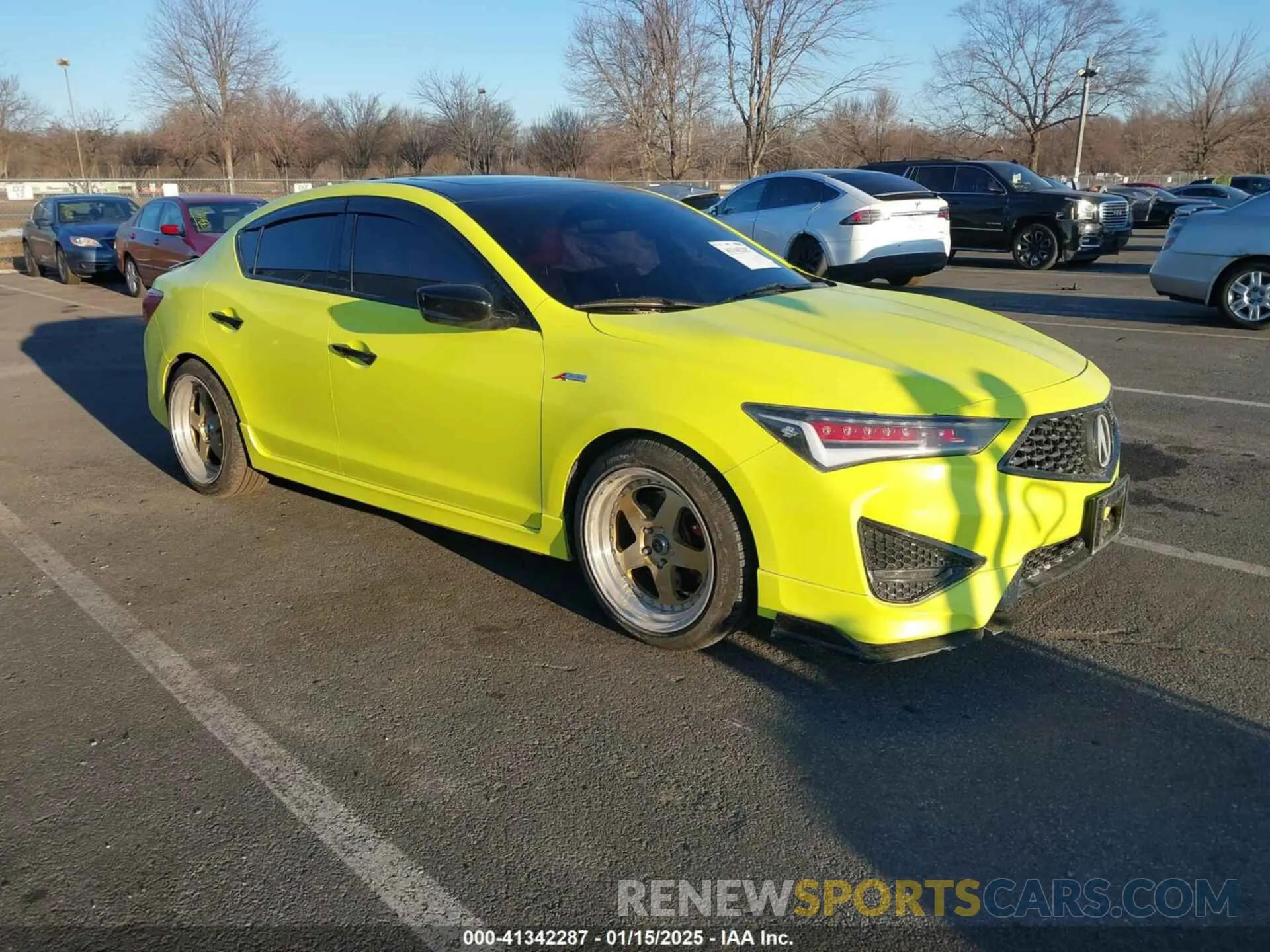 1 Фотография поврежденного автомобиля 19UDE2F85KA002868 ACURA ILX 2019