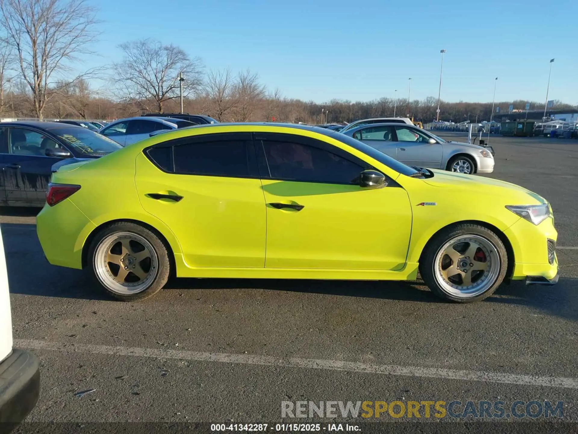 13 Фотография поврежденного автомобиля 19UDE2F85KA002868 ACURA ILX 2019