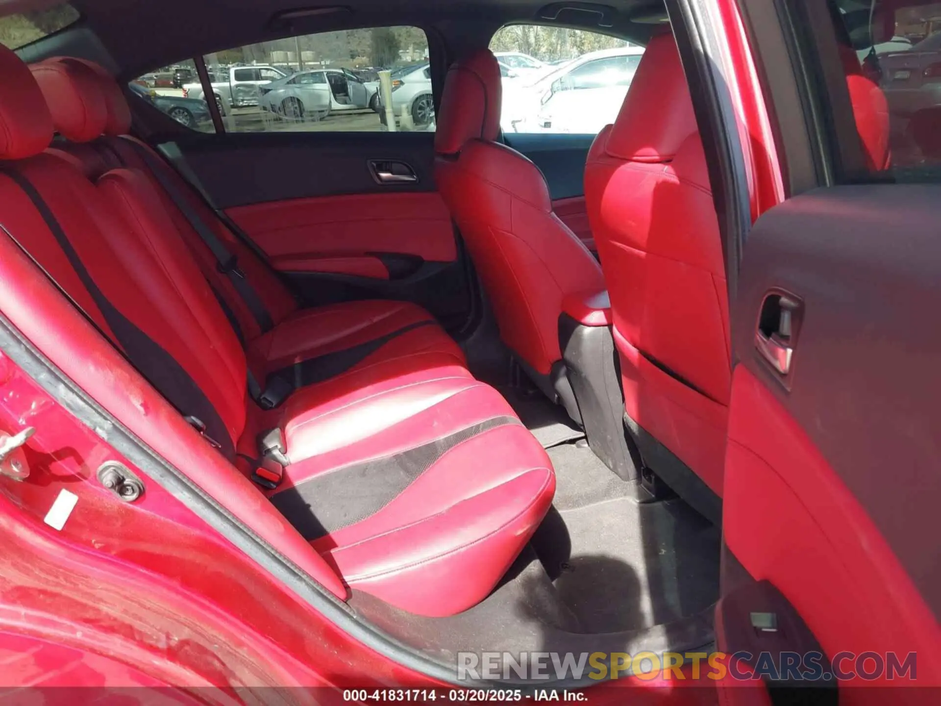 8 Photograph of a damaged car 19UDE2F87KA001723 ACURA ILX 2019