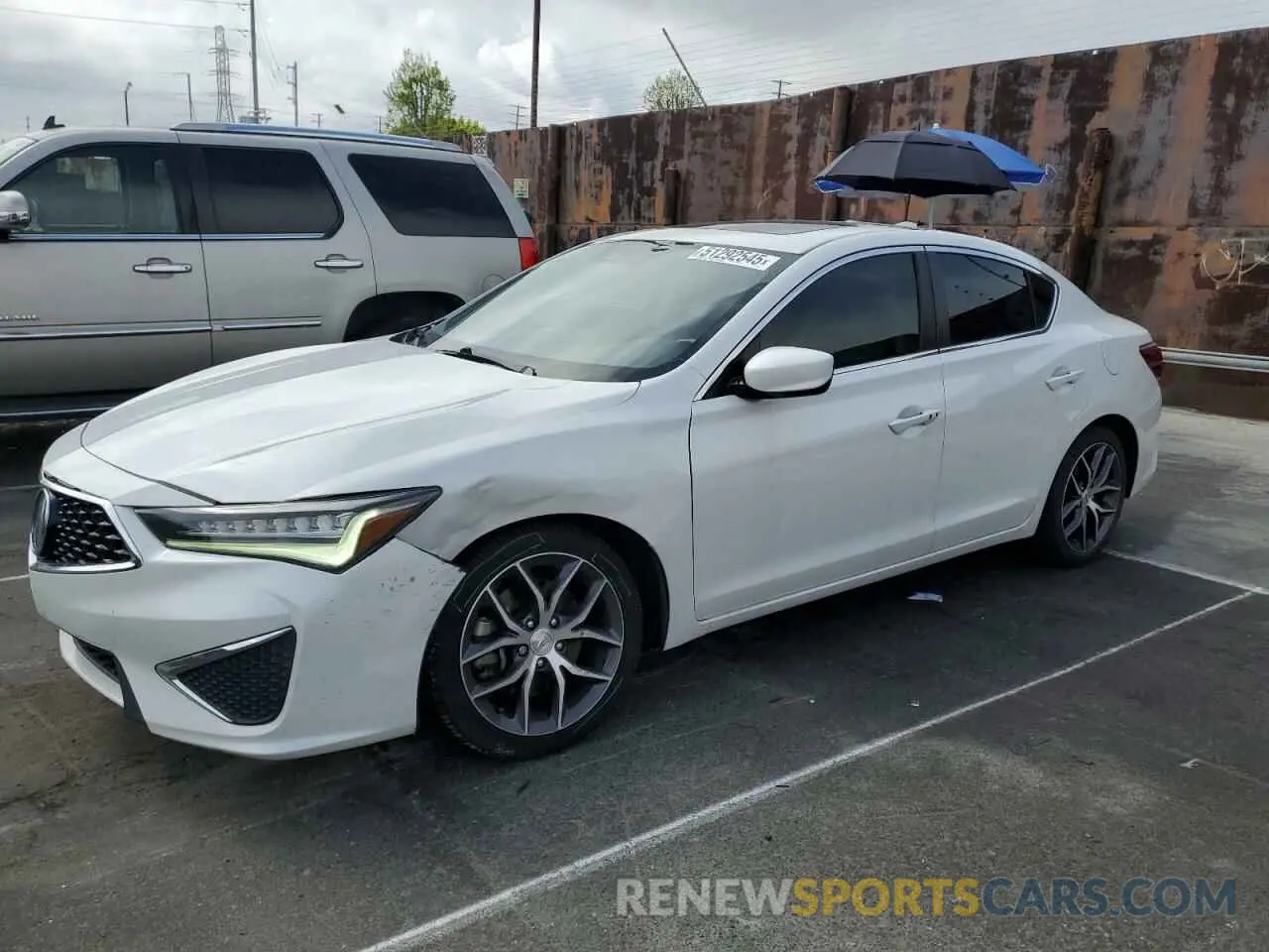 1 Фотография поврежденного автомобиля 19UDE2F70LA007405 ACURA ILX 2020