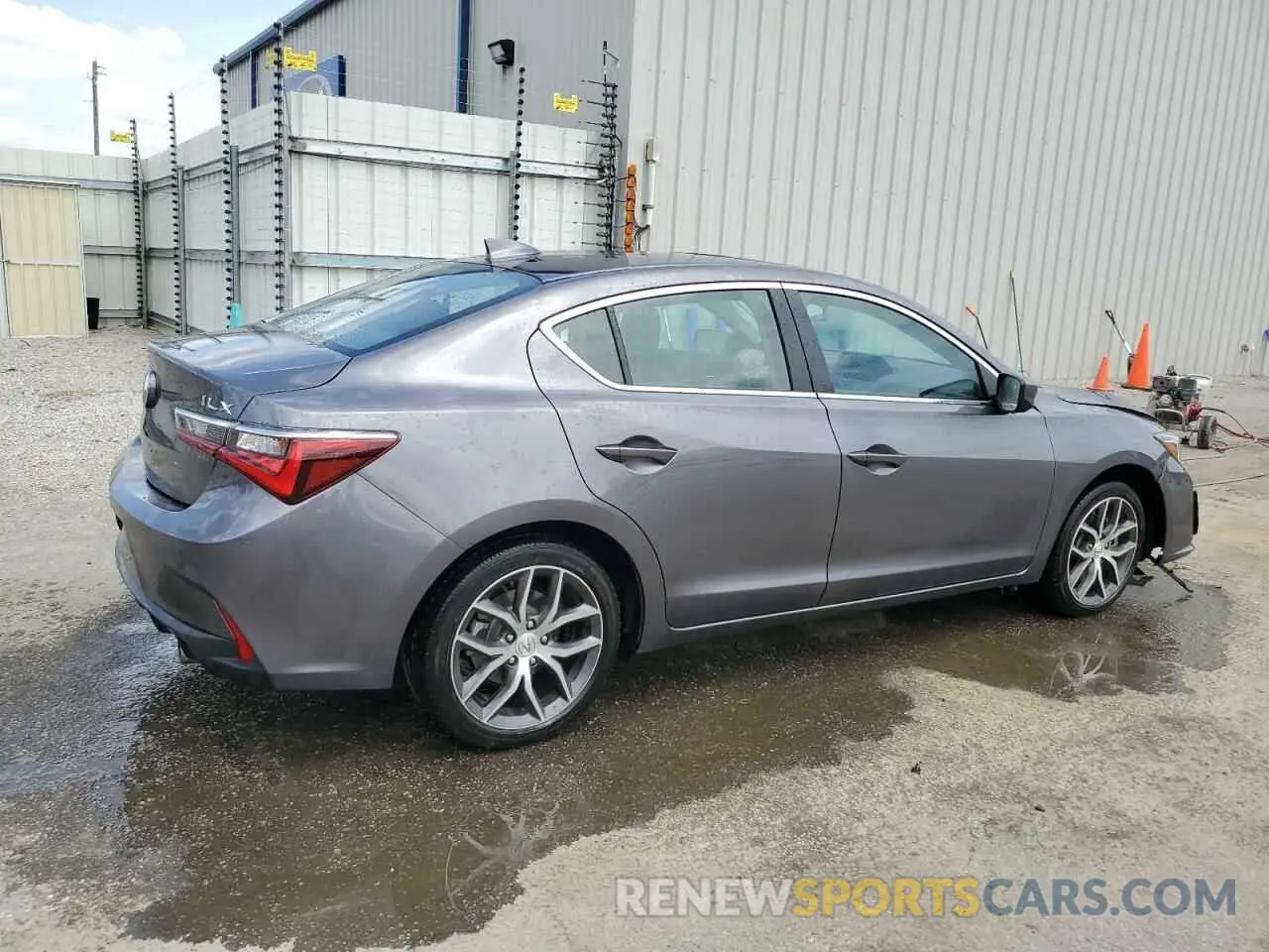 3 Фотография поврежденного автомобиля 19UDE2F70LA007629 ACURA ILX 2020