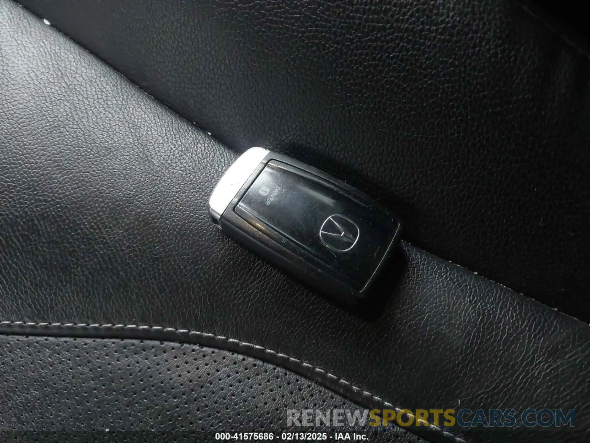 11 Photograph of a damaged car 19UDE2F73LA002652 ACURA ILX 2020