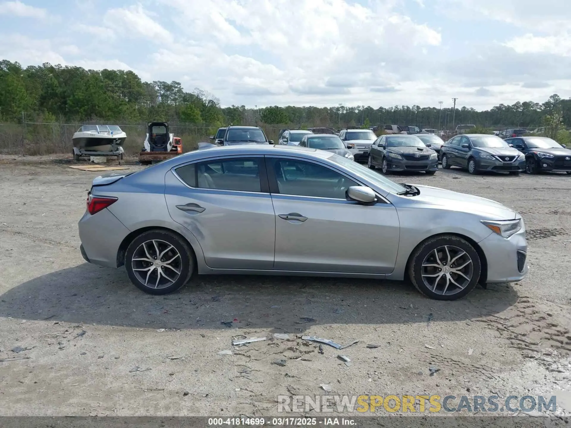 13 Photograph of a damaged car 19UDE2F74LA004006 ACURA ILX 2020