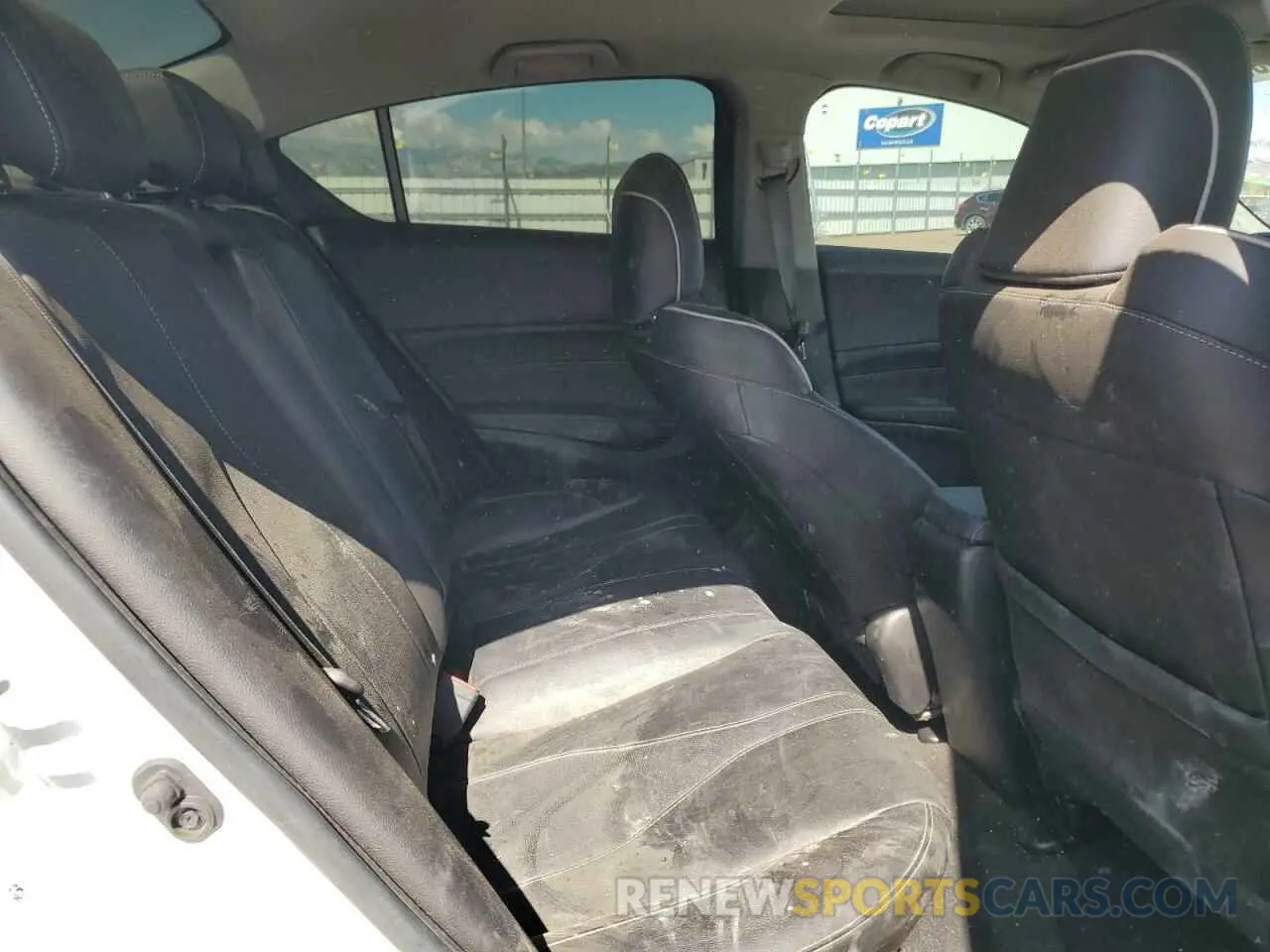 10 Photograph of a damaged car 19UDE2F75LA001051 ACURA ILX 2020