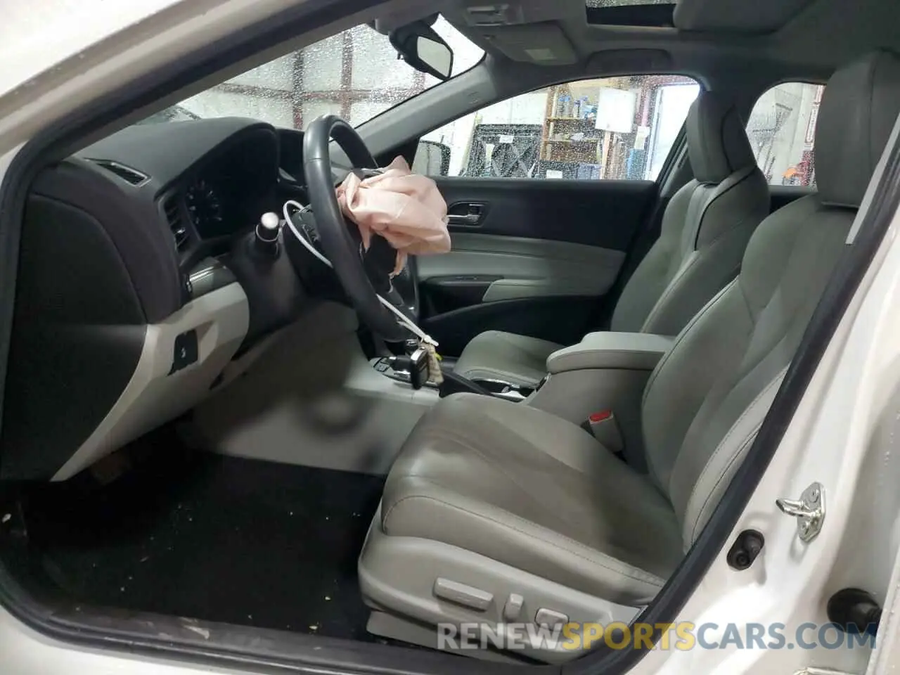 7 Фотография поврежденного автомобиля 19UDE2F75LA012972 ACURA ILX 2020