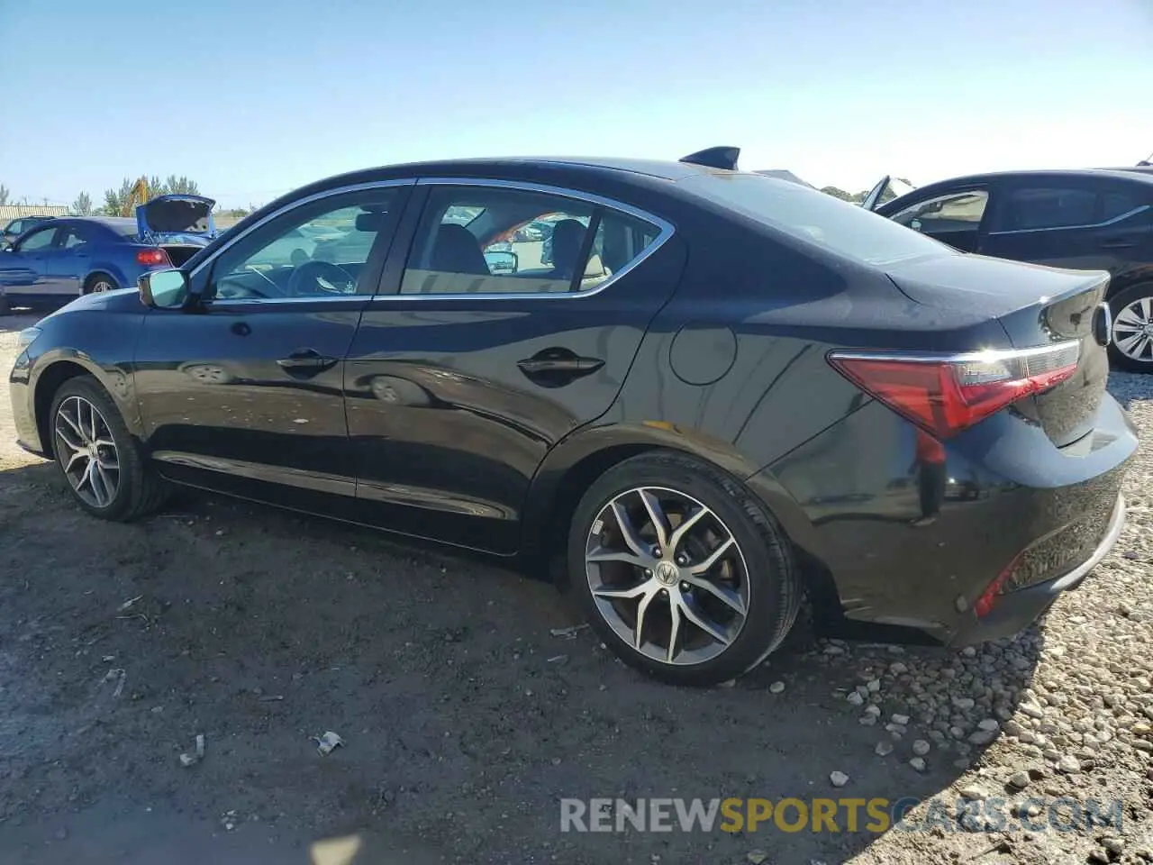 2 Фотография поврежденного автомобиля 19UDE2F78LA000802 ACURA ILX 2020
