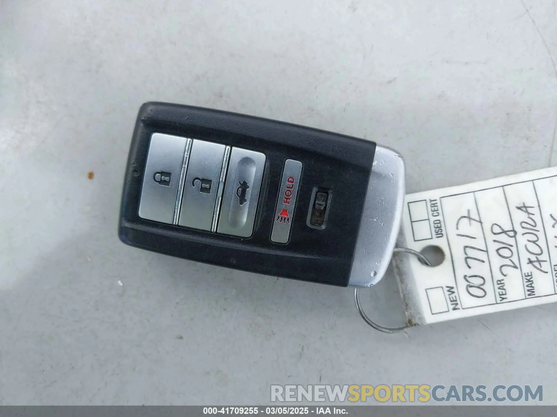 11 Фотография поврежденного автомобиля 19UDE2F78LA007717 ACURA ILX 2020