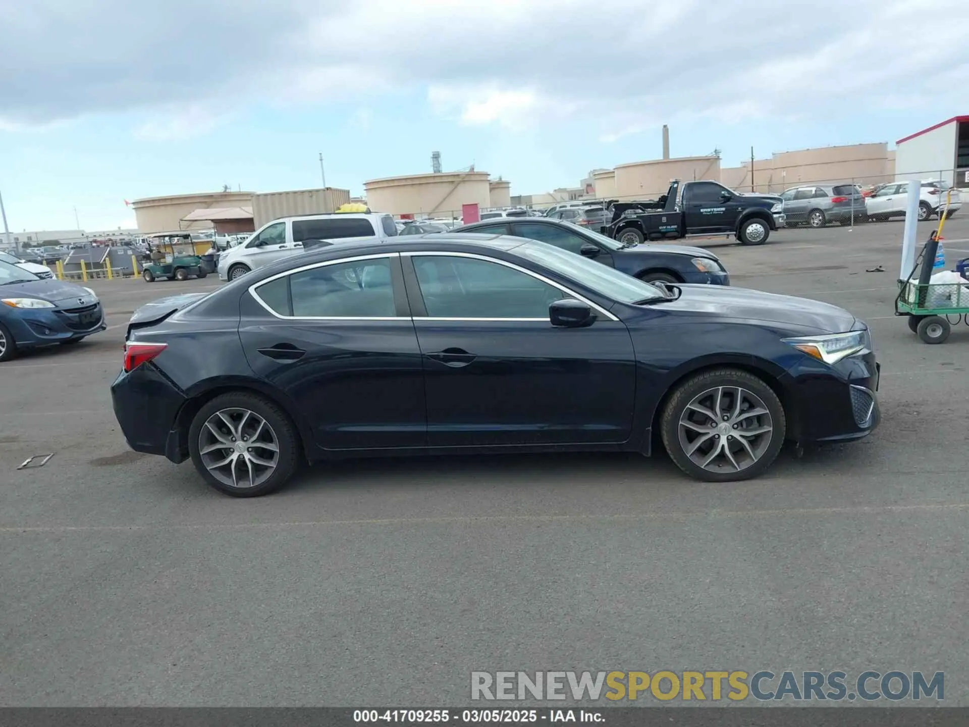13 Фотография поврежденного автомобиля 19UDE2F78LA007717 ACURA ILX 2020