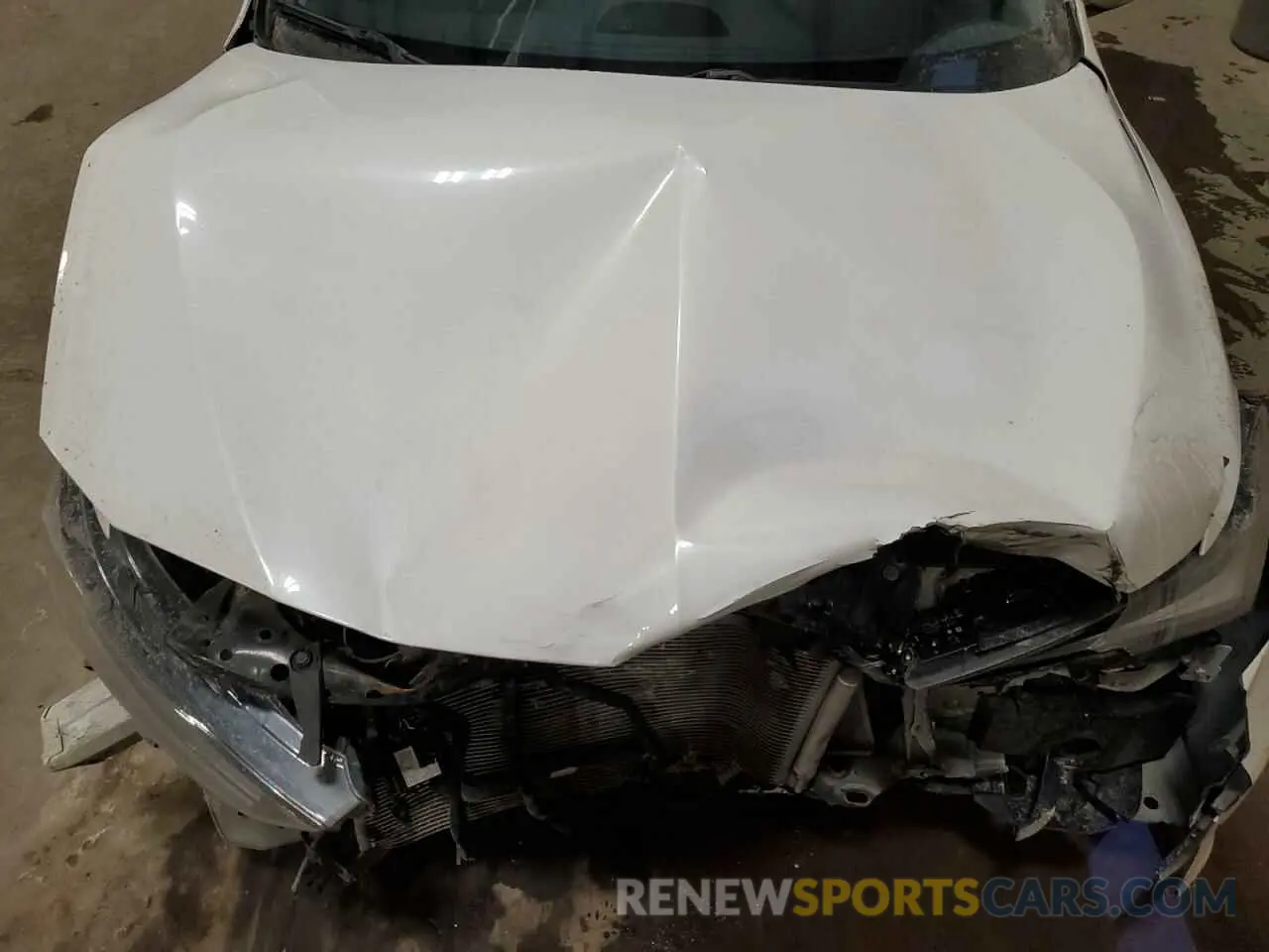 11 Фотография поврежденного автомобиля 19UDE2F78LA801083 ACURA ILX 2020
