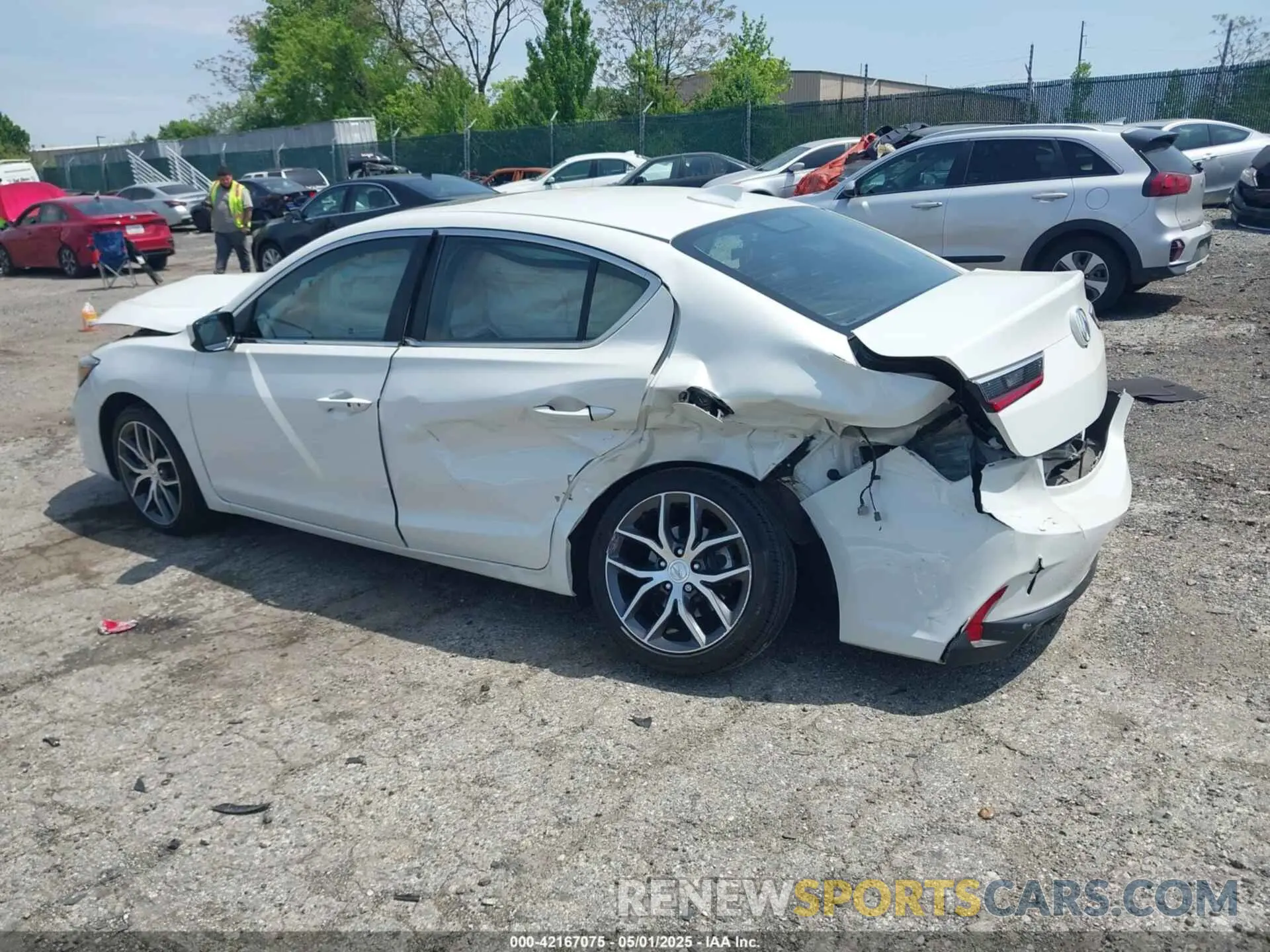 3 Фотография поврежденного автомобиля 19UDE2F79LA001599 ACURA ILX 2020