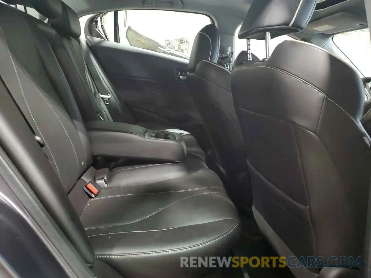 10 Фотография поврежденного автомобиля 19UDE2F7XLA003846 ACURA ILX 2020
