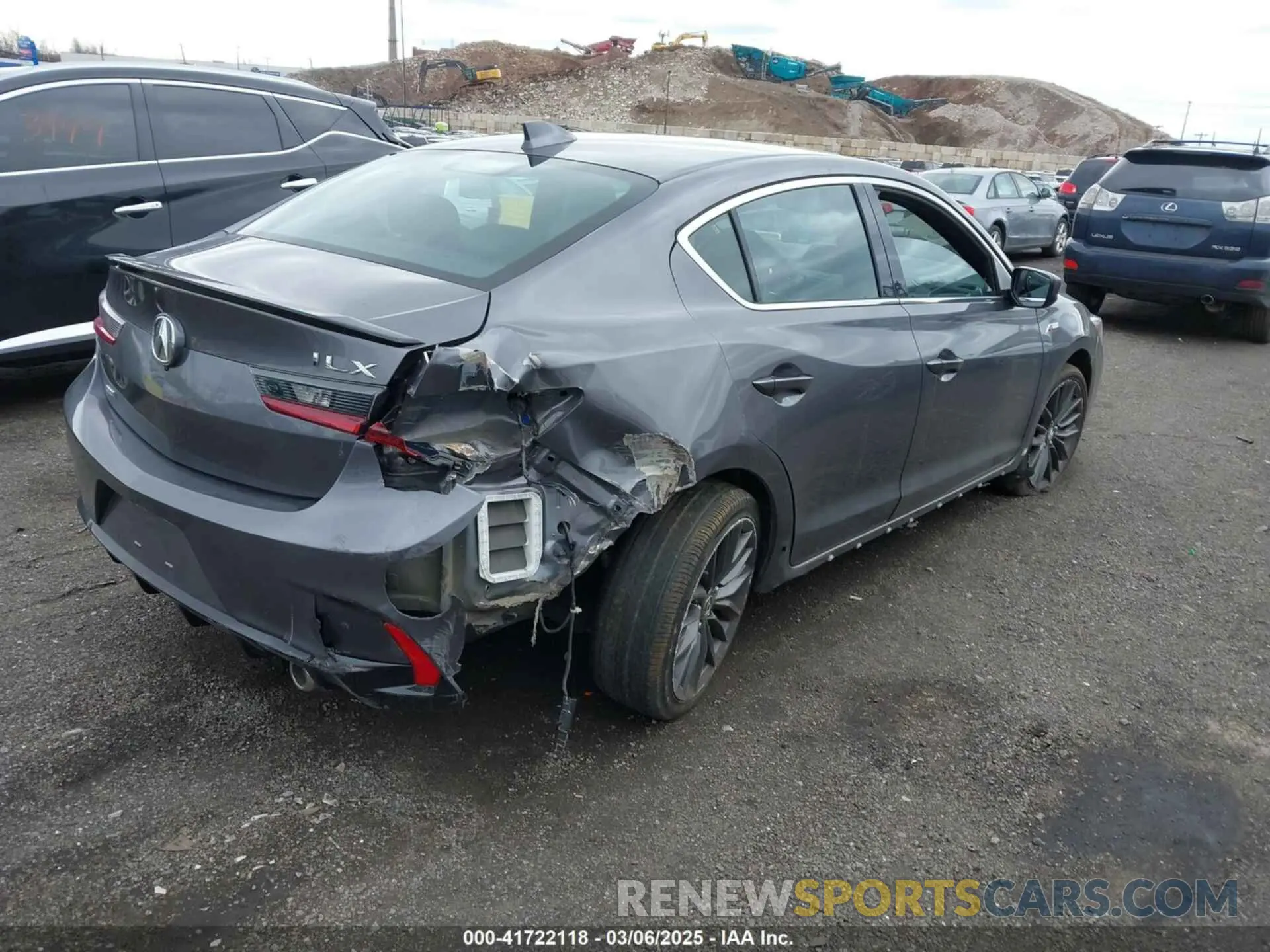 4 Photograph of a damaged car 19UDE2F80LA012323 ACURA ILX 2020