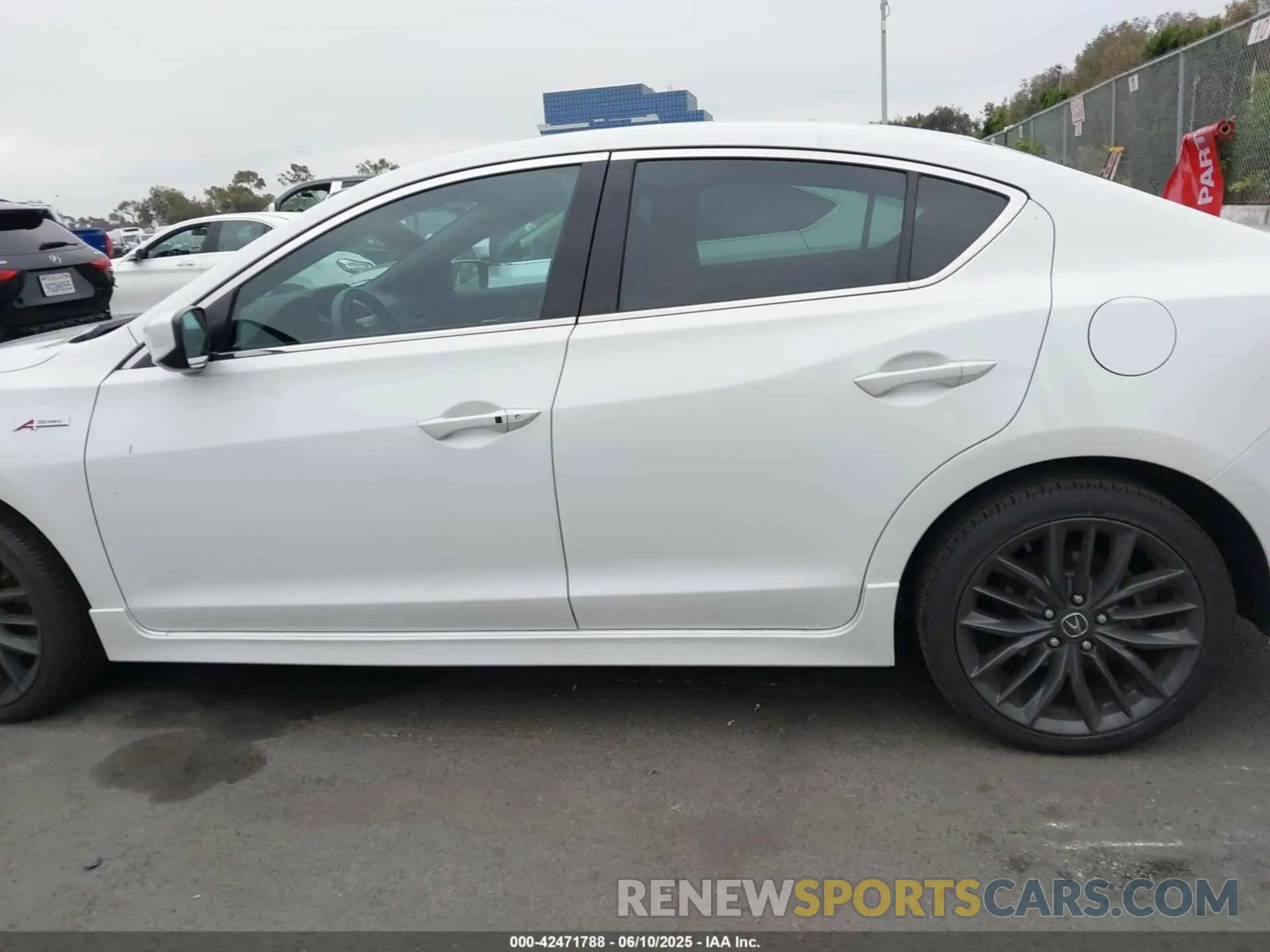 14 Photograph of a damaged car 19UDE2F83LA011215 ACURA ILX 2020