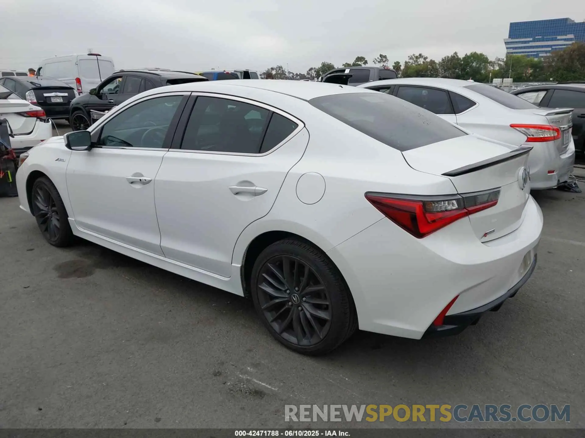 3 Photograph of a damaged car 19UDE2F83LA011215 ACURA ILX 2020
