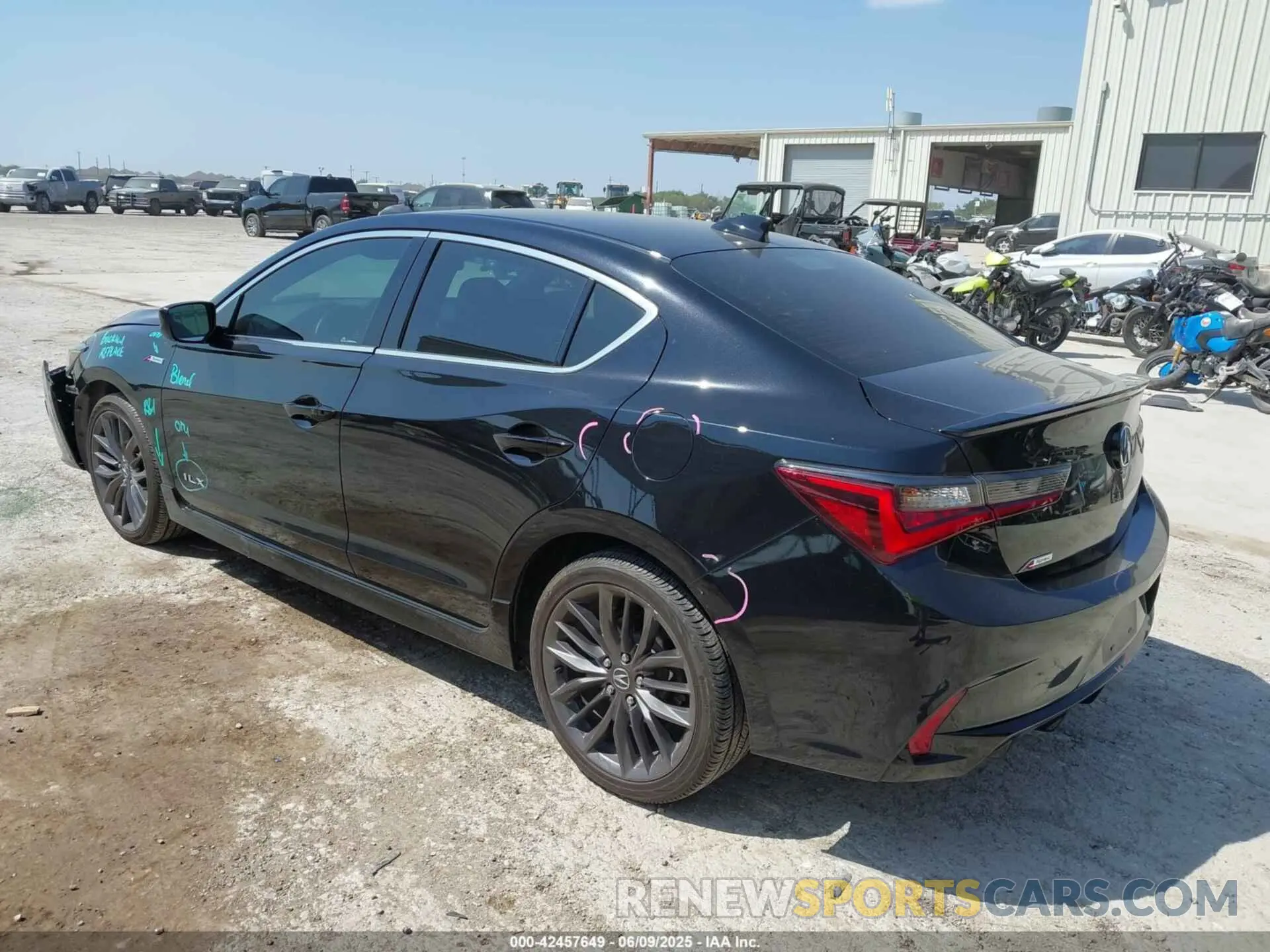 3 Фотография поврежденного автомобиля 19UDE2F84LA008176 ACURA ILX 2020