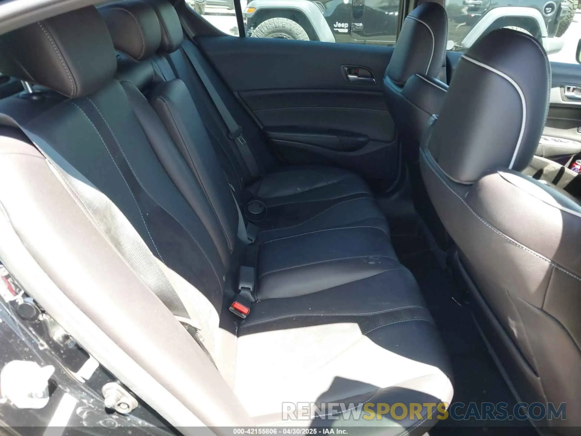 8 Photograph of a damaged car 19UDE2F84LA012020 ACURA ILX 2020