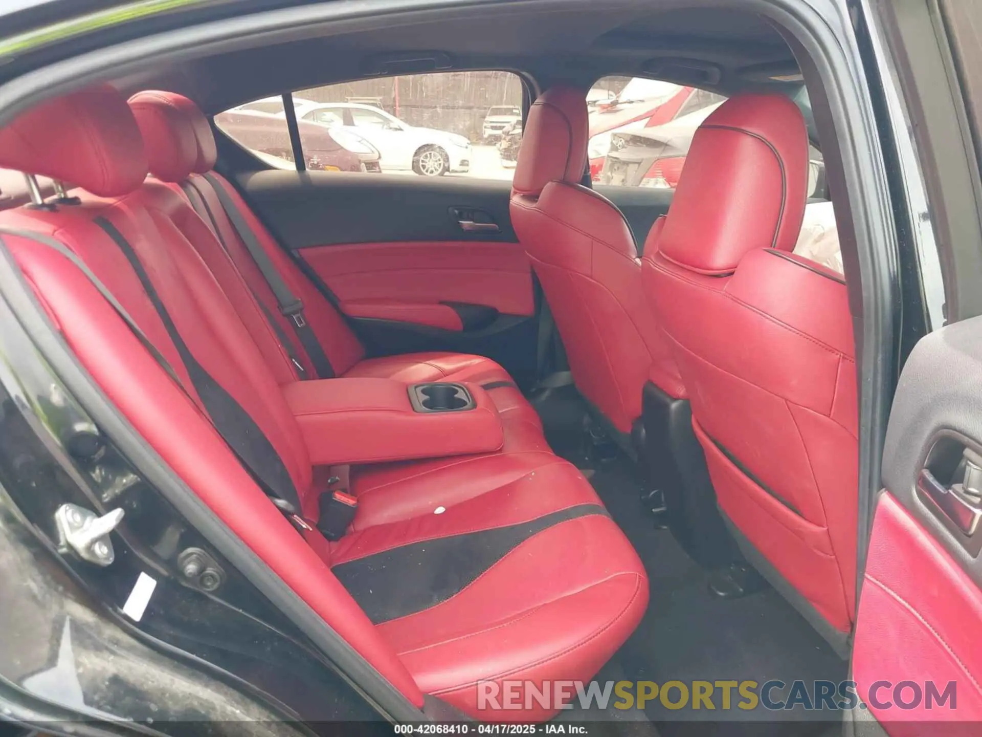 8 Фотография поврежденного автомобиля 19UDE2F88LA008164 ACURA ILX 2020