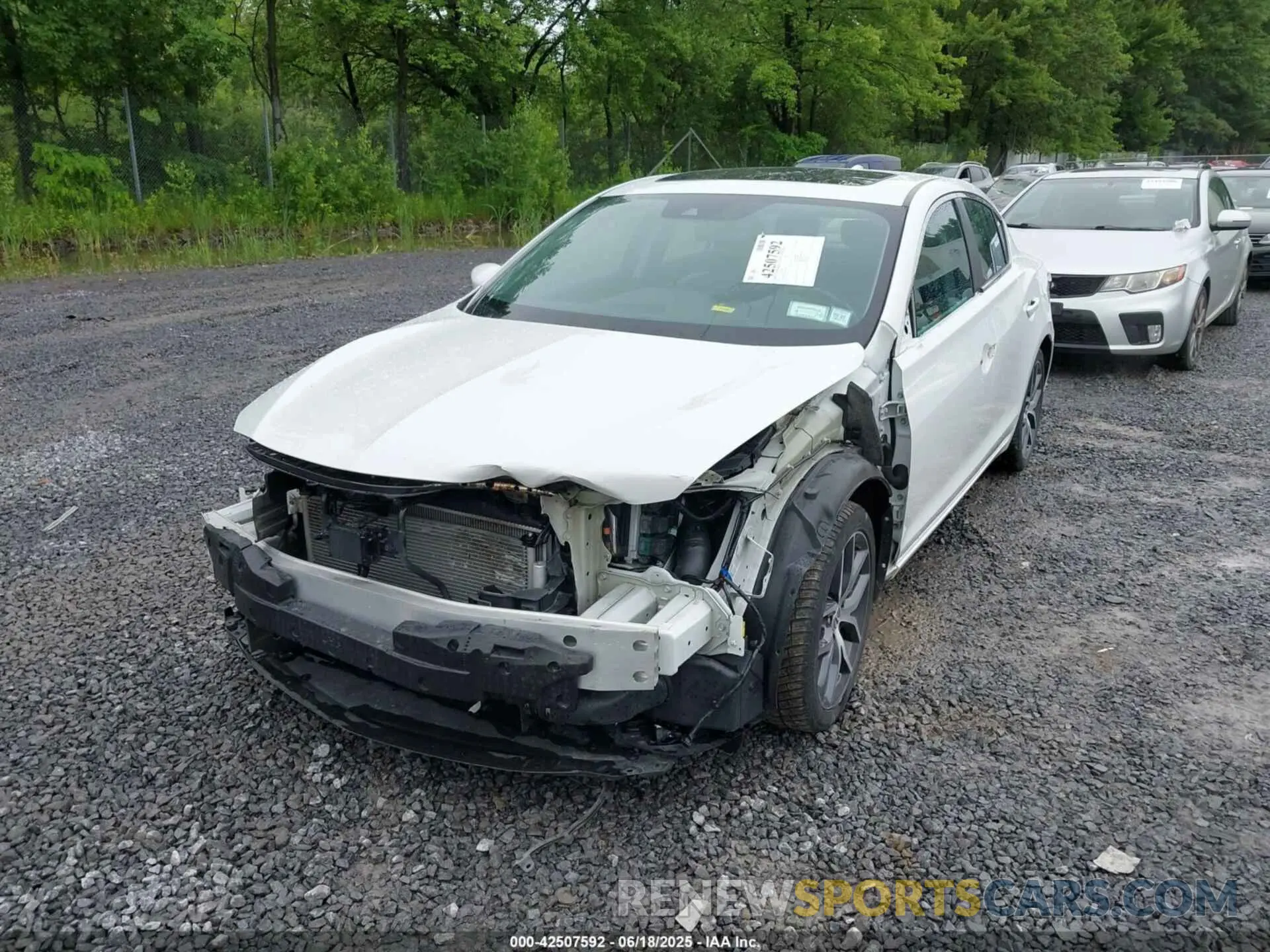 6 Фотография поврежденного автомобиля 19UDE2F73MA005388 ACURA ILX 2021