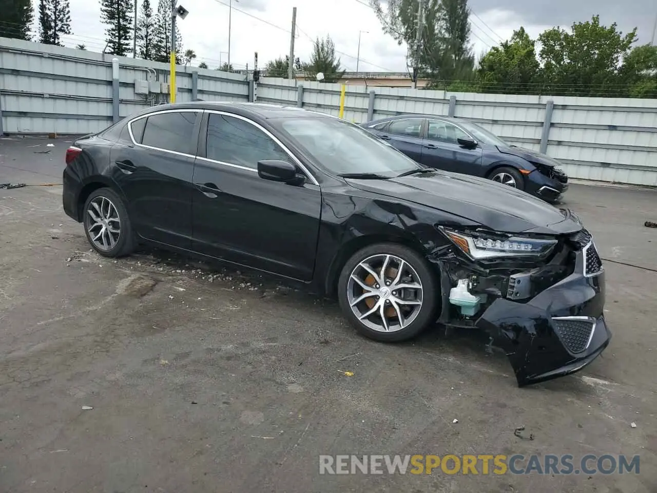 4 Photograph of a damaged car 19UDE2F73MA011529 ACURA ILX 2021