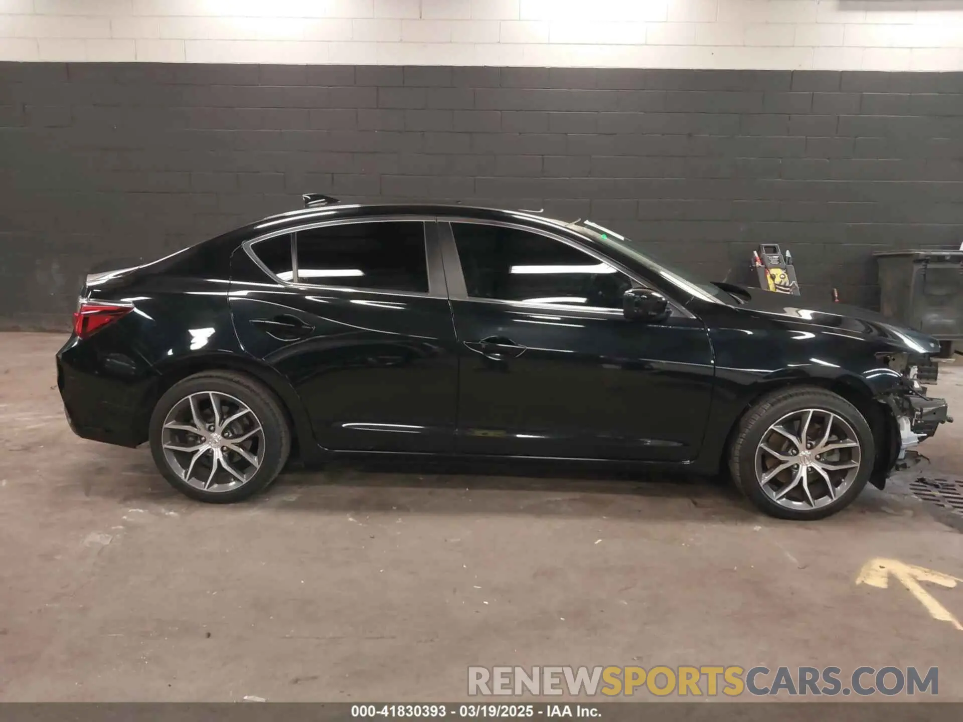 14 Photograph of a damaged car 19UDE2F79MA010093 ACURA ILX 2021