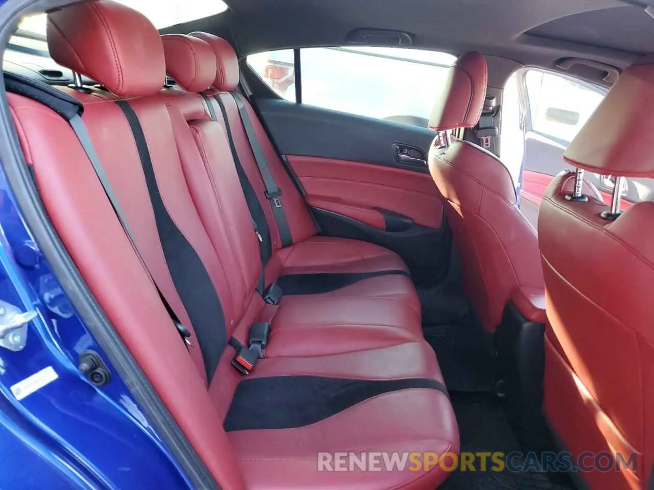 10 Фотография поврежденного автомобиля 19UDE2F82MA009148 ACURA ILX 2021