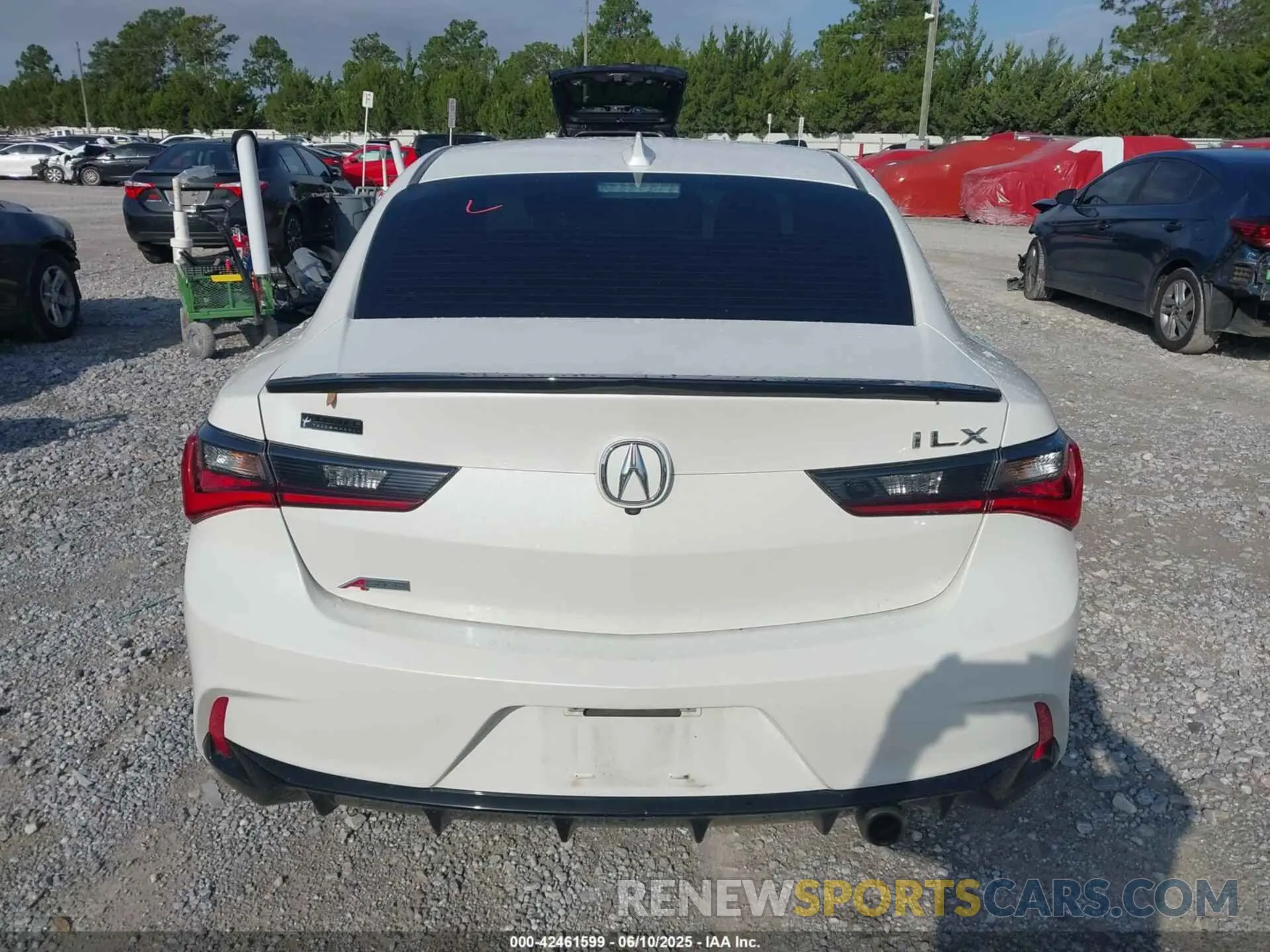 16 Photograph of a damaged car 19UDE2F89MA010863 ACURA ILX 2021