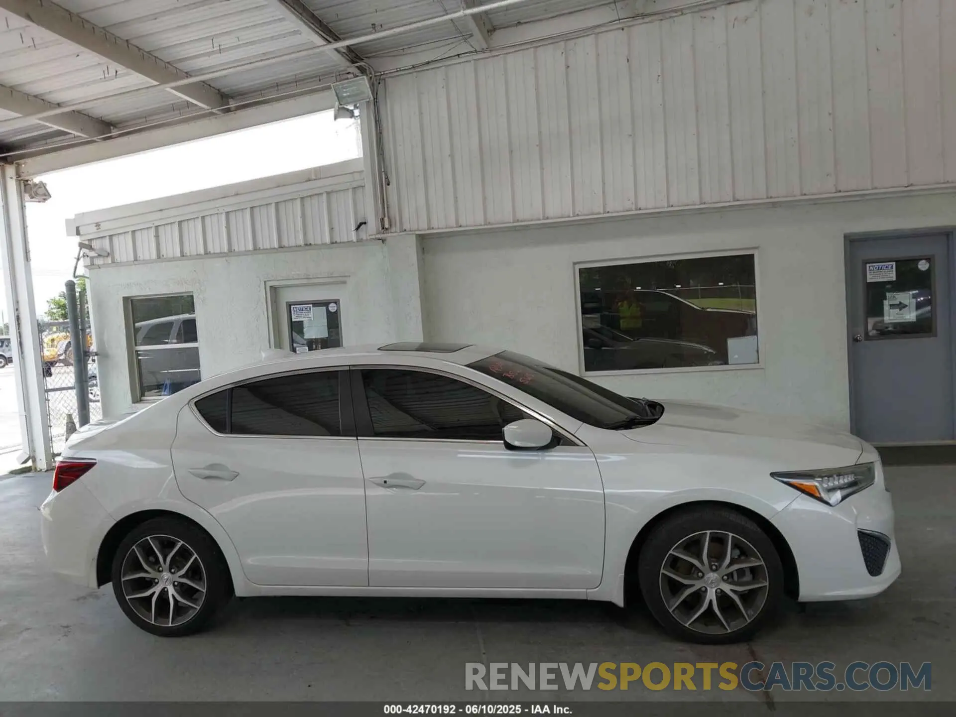 14 Photograph of a damaged car 19UDE2F77NA001829 ACURA ILX 2022