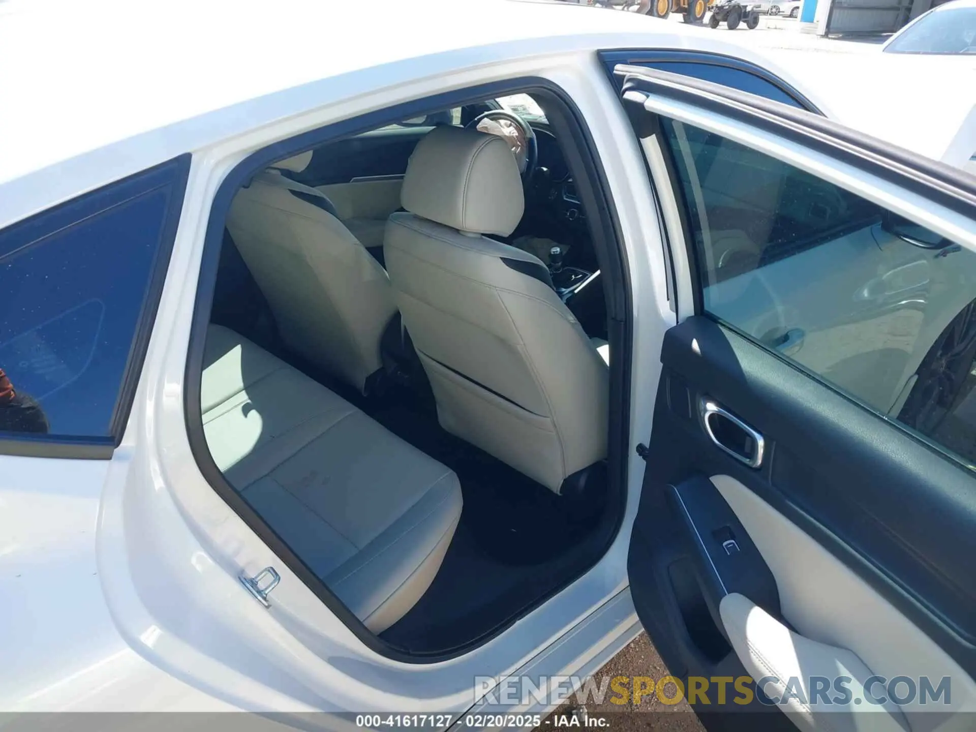 8 Фотография поврежденного автомобиля 19UDE4G73PA025087 ACURA INTEGRA 2023