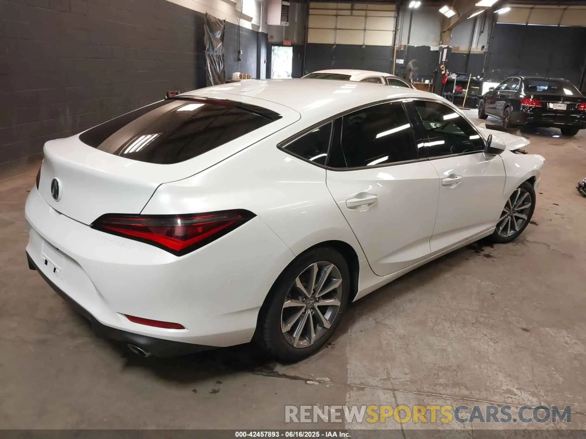 4 Photograph of a damaged car 19UDE4H21PA018979 ACURA INTEGRA 2023