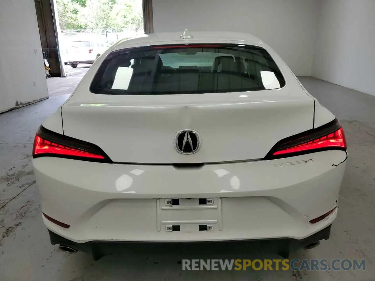 6 Photograph of a damaged car 19UDE4H25PA016667 ACURA INTEGRA 2023