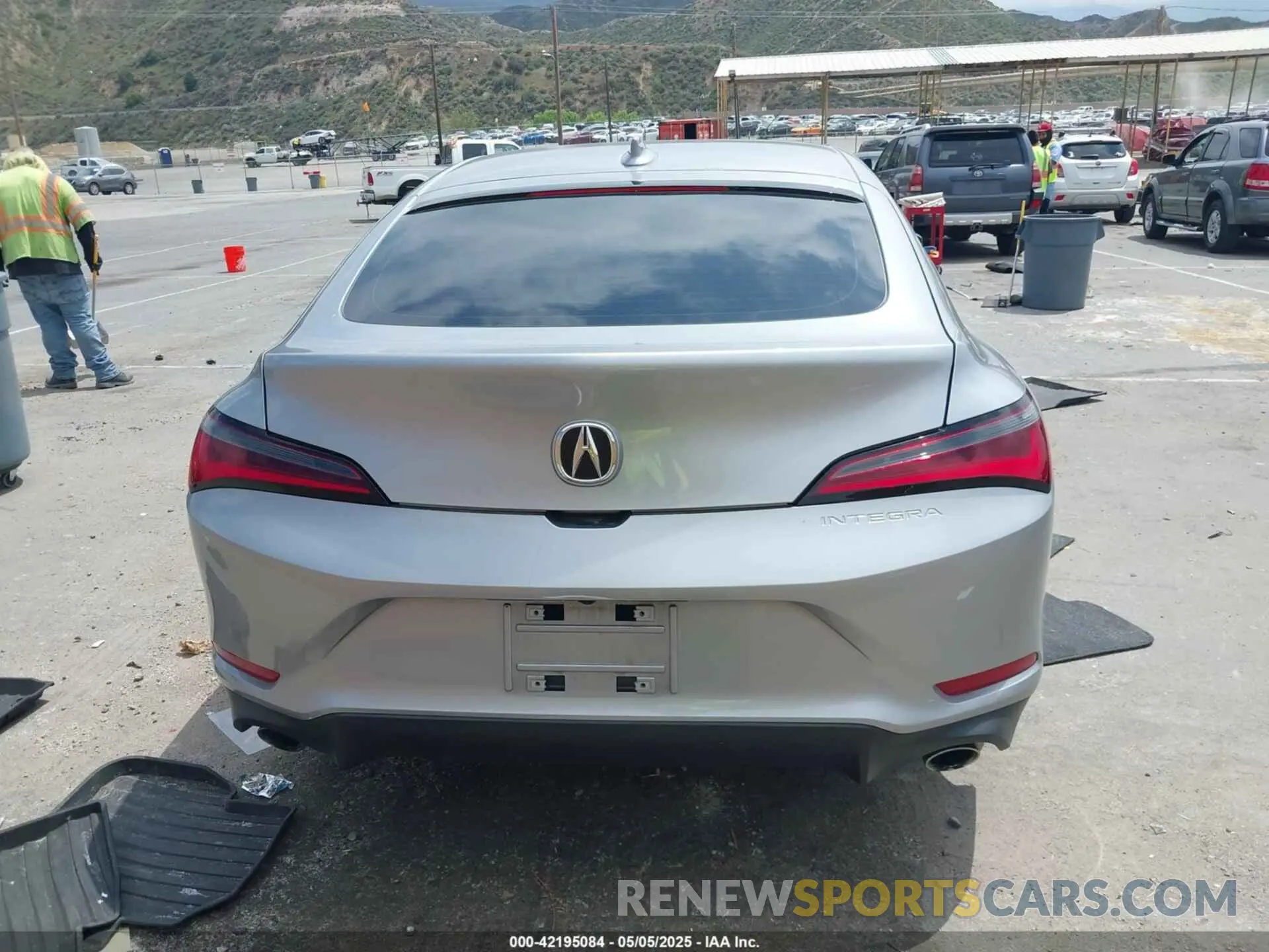 17 Photograph of a damaged car 19UDE4H23RA027105 ACURA INTEGRA 2024