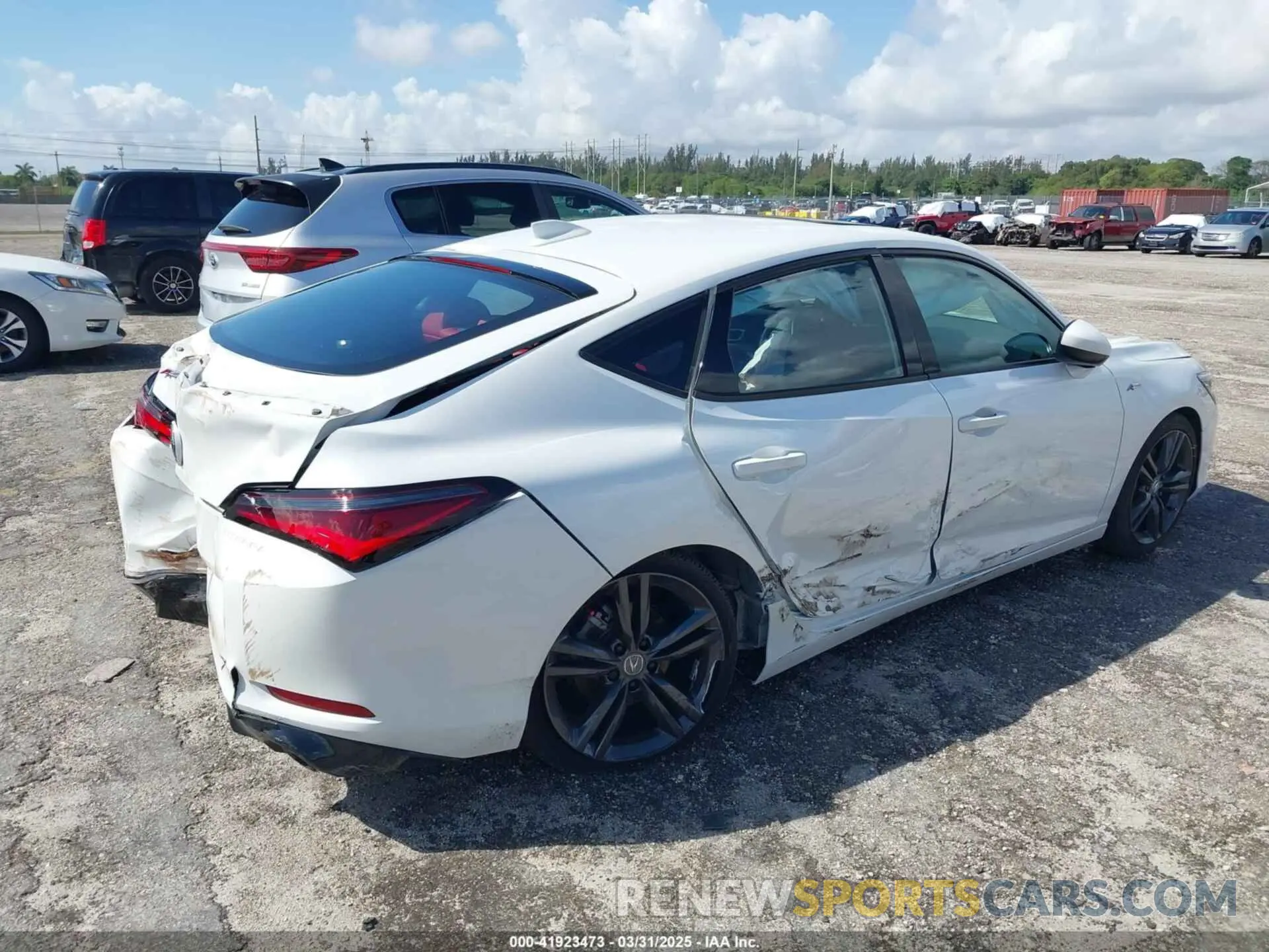 4 Photograph of a damaged car 19UDE4H32RA025760 ACURA INTEGRA 2024