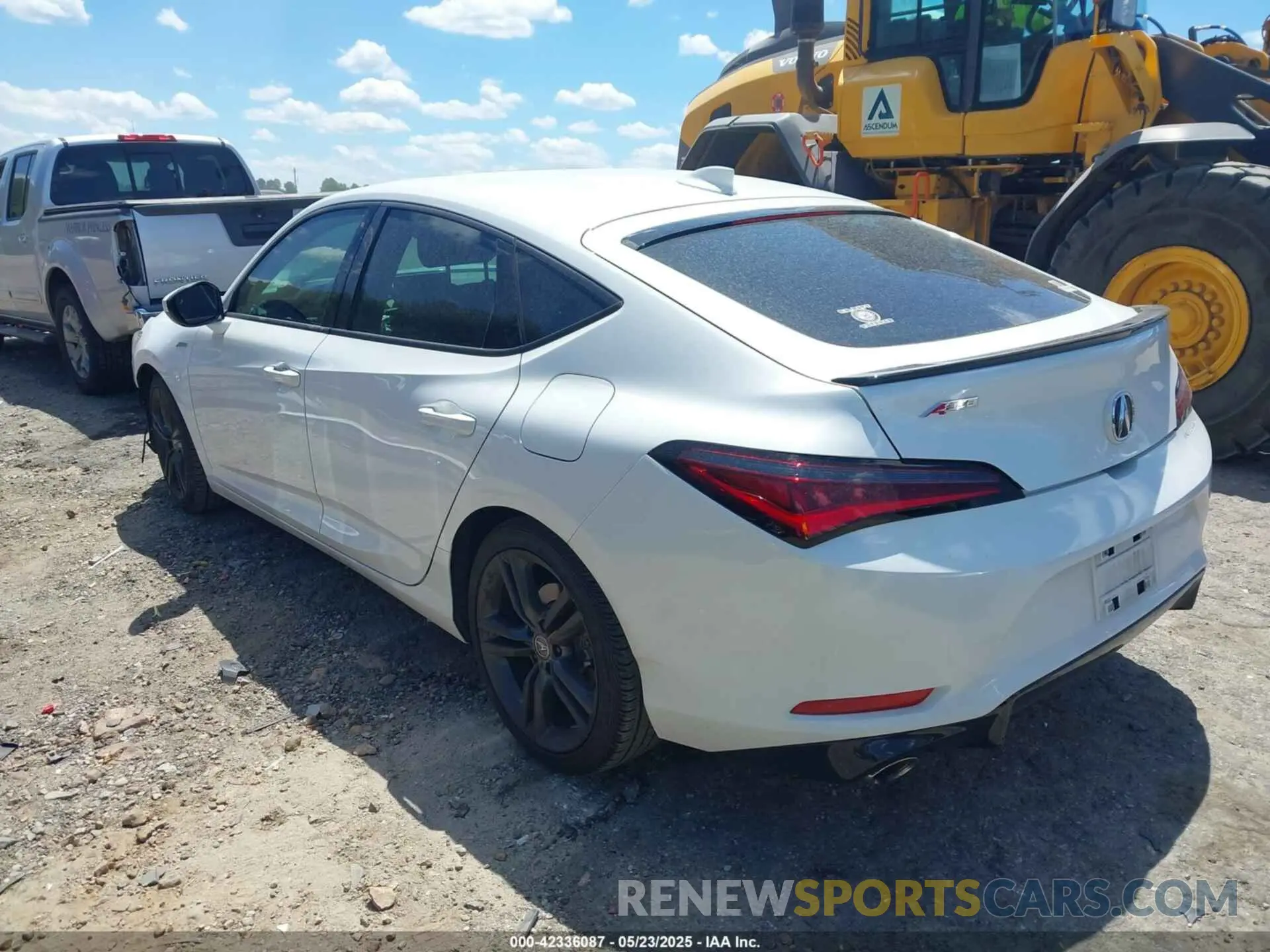 3 Фотография поврежденного автомобиля 19UDE4H35RA011691 ACURA INTEGRA 2024