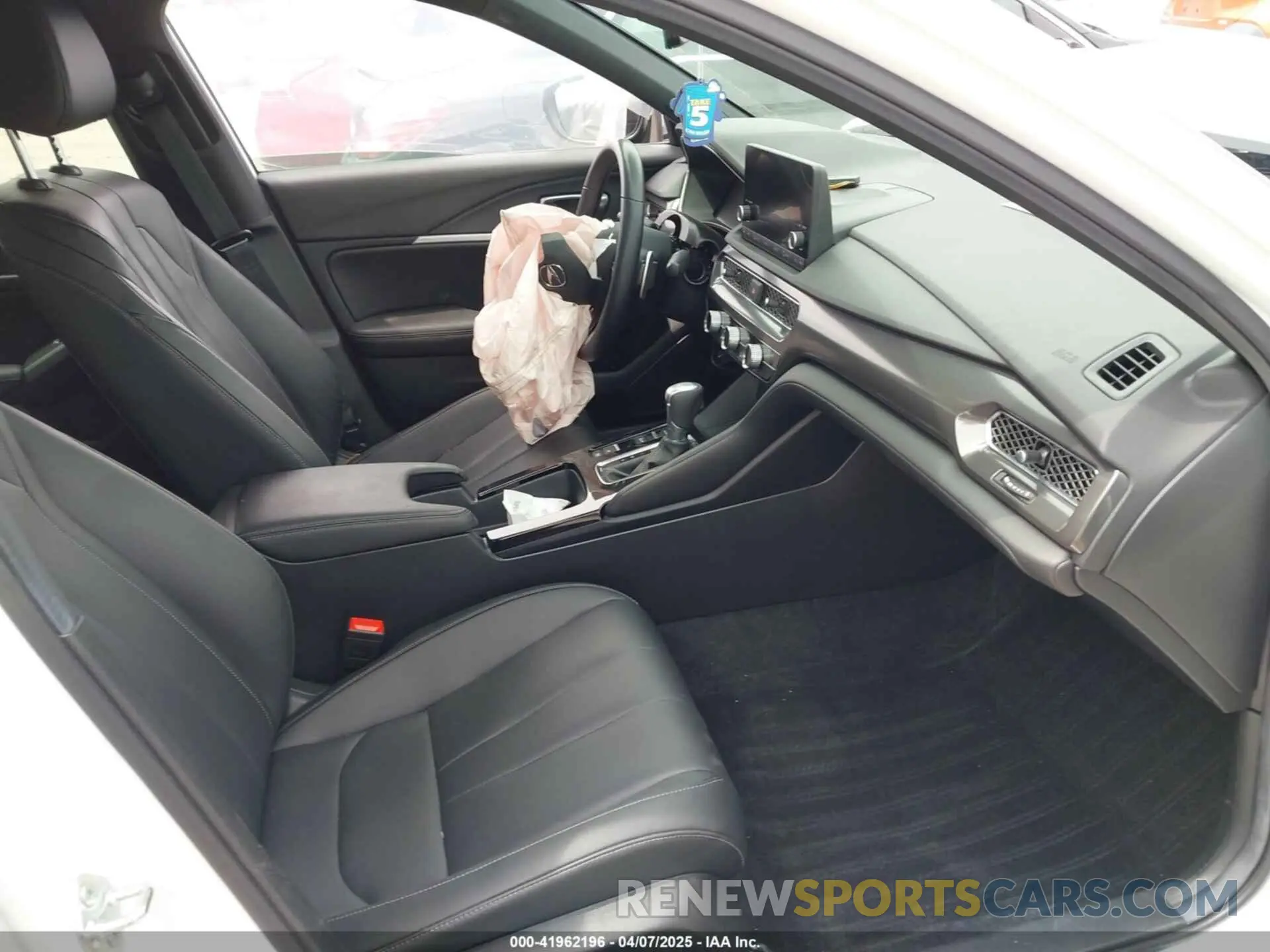 5 Photograph of a damaged car 19UDE4H35RA020892 ACURA INTEGRA 2024