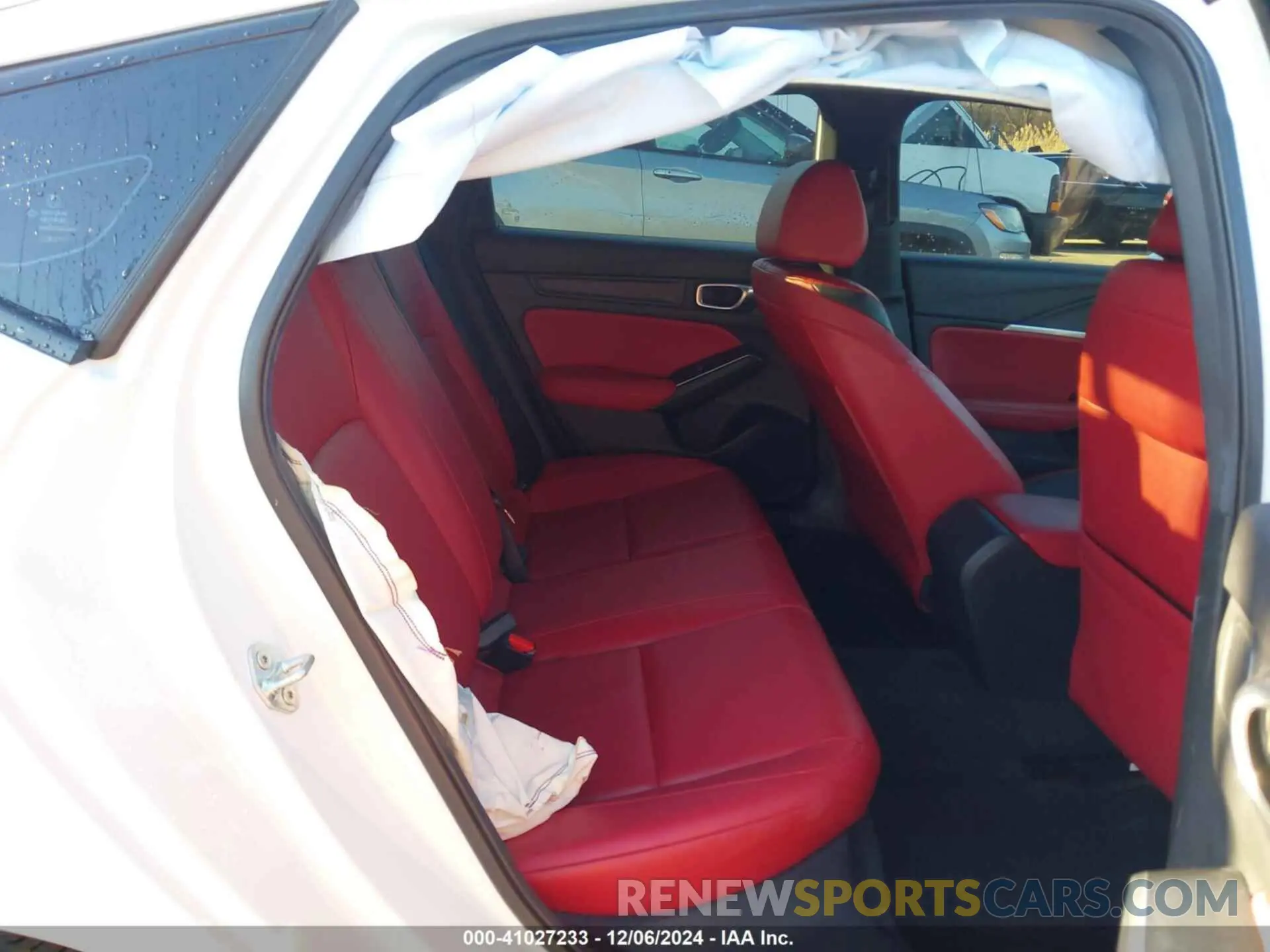 8 Photograph of a damaged car 19UDE4H37RA022000 ACURA INTEGRA 2024