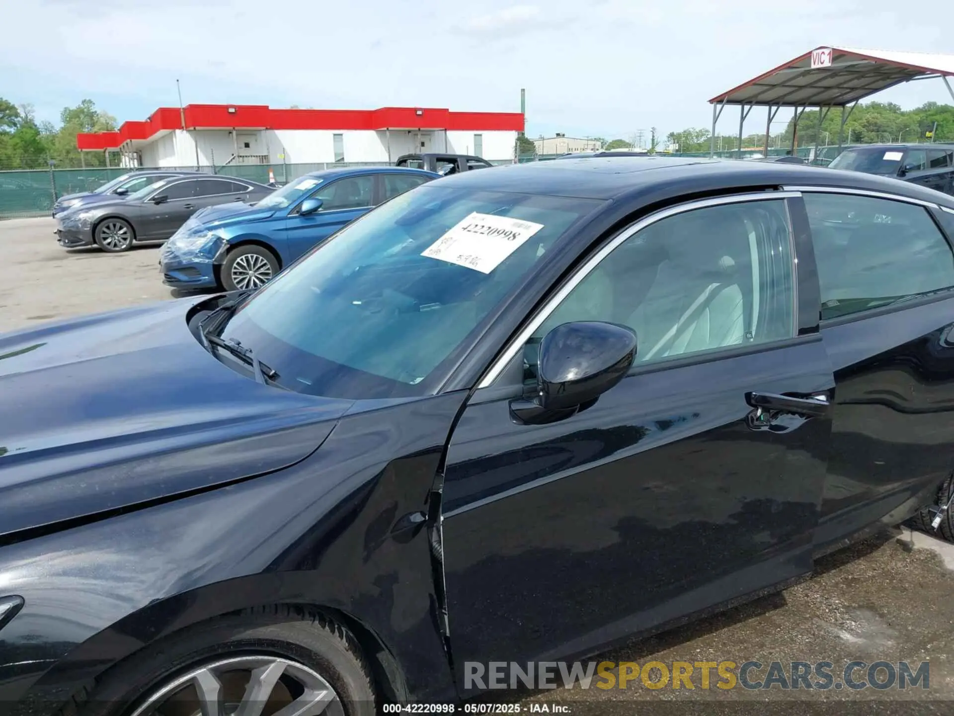 17 Photograph of a damaged car 19UDE4H26SA006528 ACURA INTEGRA 2025
