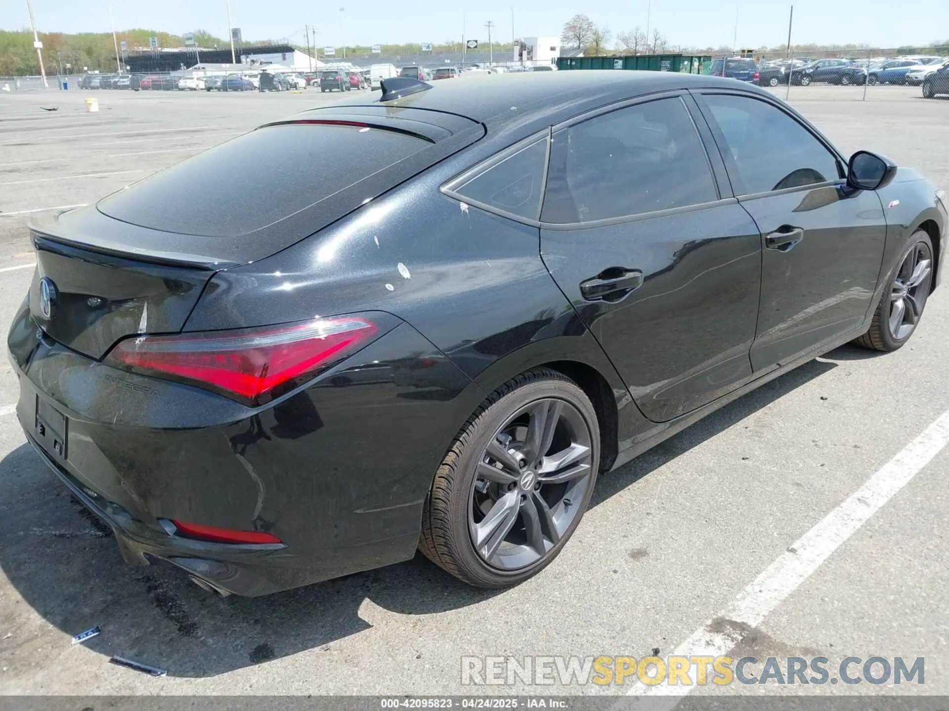 4 Photograph of a damaged car 19UDE4H37SA001976 ACURA INTEGRA 2025