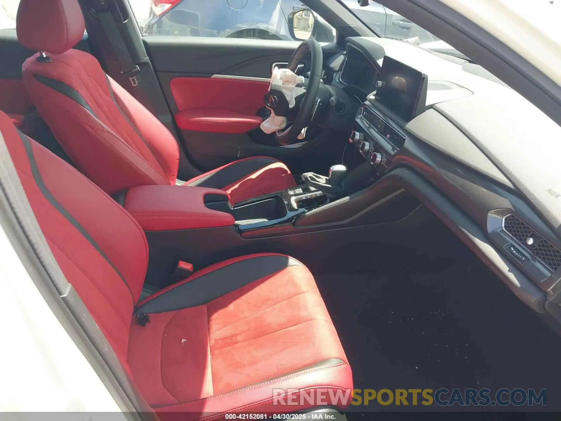 5 Photograph of a damaged car 19UDE4H62SA007565 ACURA INTEGRA 2025