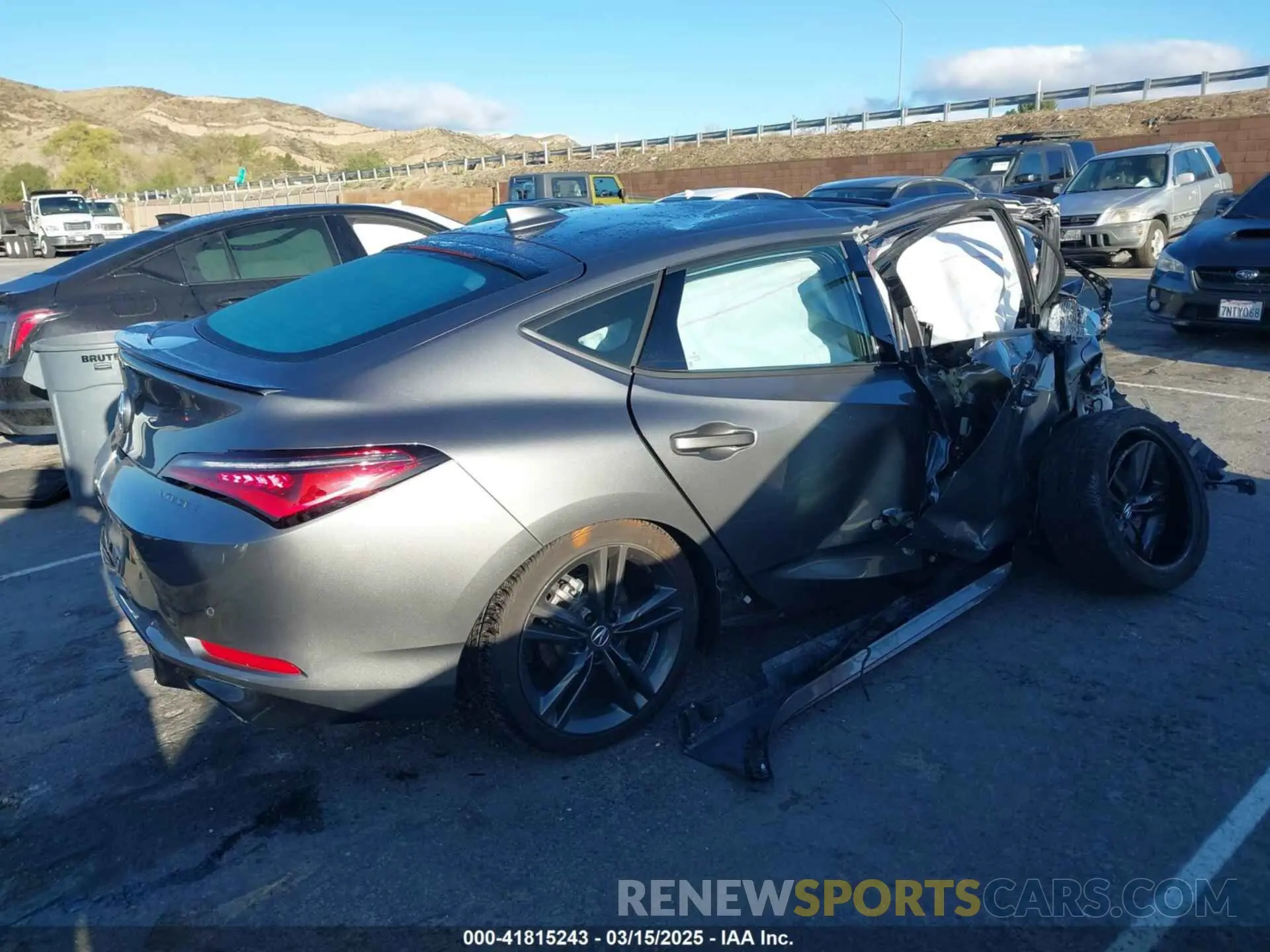 4 Photograph of a damaged car 19UDE4H67SA008288 ACURA INTEGRA 2025