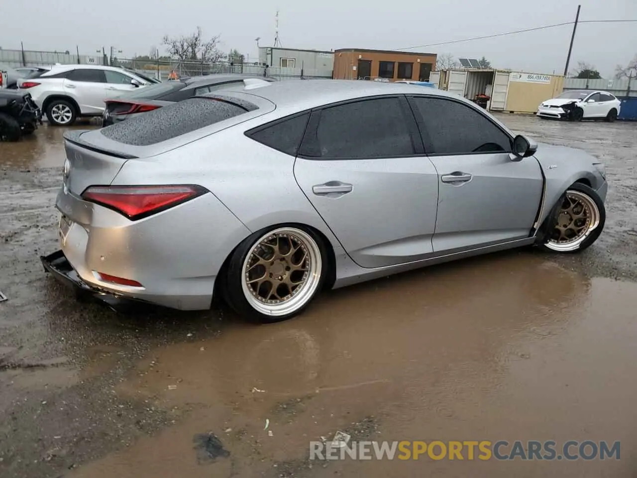3 Фотография поврежденного автомобиля 19UDE4H69PA011040 ACURA INTEGRA A- 2023
