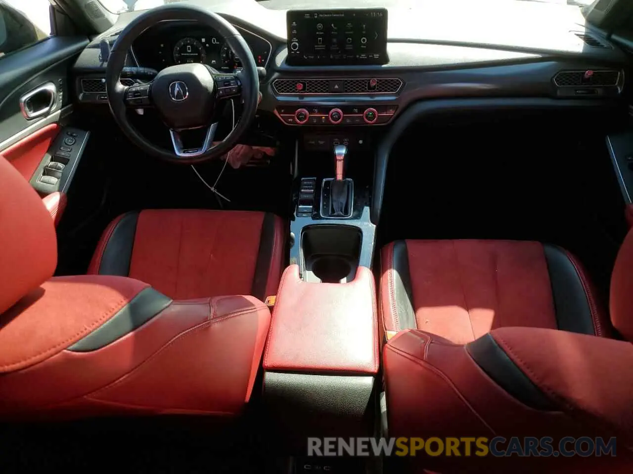 8 Фотография поврежденного автомобиля 19UDE4H60RA002858 ACURA INTEGRA A- 2024
