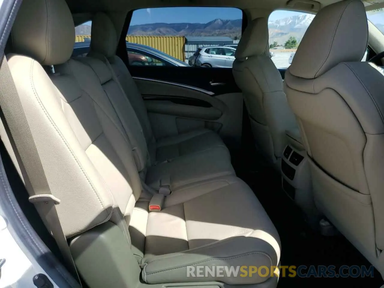 11 Фотография поврежденного автомобиля 5J8YD3H32KL009499 ACURA MDX 2019