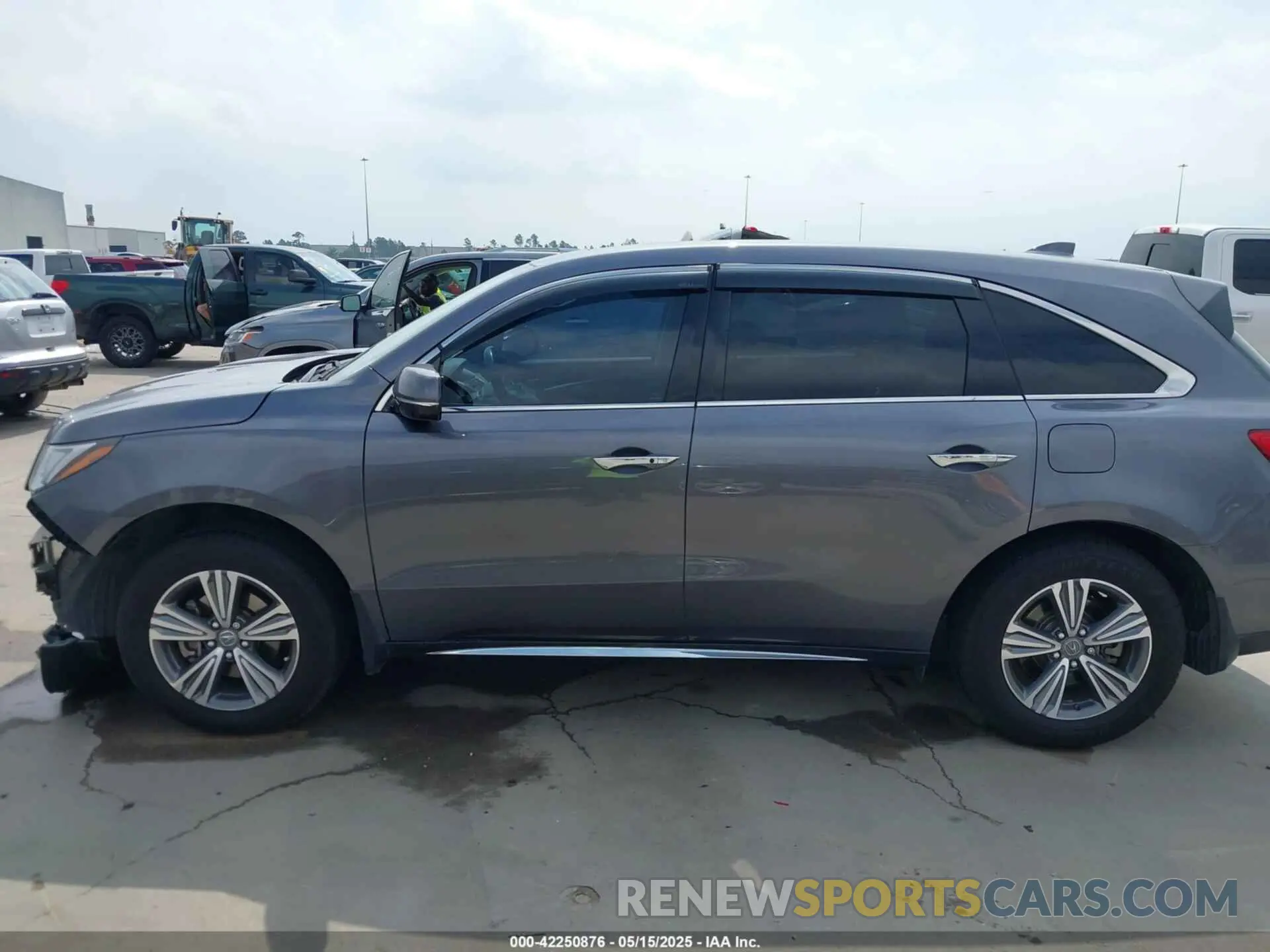 14 Photograph of a damaged car 5J8YD3H35KL012798 ACURA MDX 2019